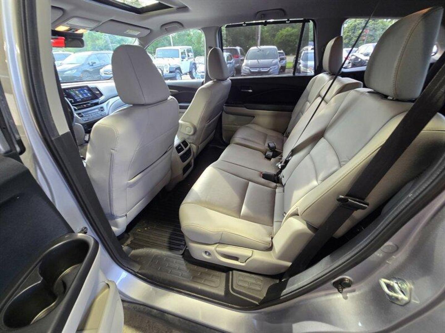 2022 Lunar Silver Metallic Honda Pilot Special Edition (5FNYF6H25NB) with an 3.5L V6 280hp 262ft. lbs. engine, Automatic transmission, located at 25355 Eames Street, Channahon, IL, 60410, (815) 467-1807, 41.429108, -88.228432 - The 2022 Honda Pilot SE features a robust 3.5L V6 engine delivering 280 horsepower and 262 lb-ft of torque, providing a balanced combination of power and efficiency. The exterior is finished in Lunar Silver Metallic, complemented by a Gray interior that offers a spacious and comfortable environment- Photo#25