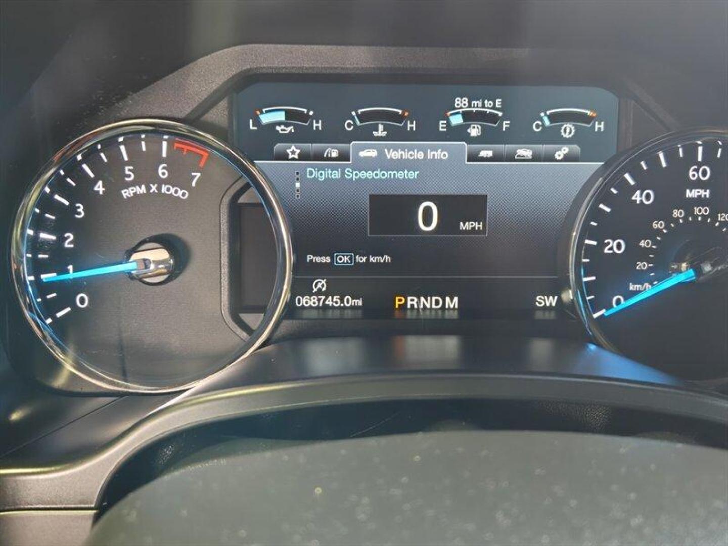 2018 Magnetic Ford Expedition Limited (1FMJU2AT1JE) with an EcoBoost 3.5L Twin Turbo V6 375hp 470ft. lbs. engine, Automatic transmission, located at 25355 Eames Street, Channahon, IL, 60410, (815) 467-1807, 41.429108, -88.228432 - This 2018 Ford Expedition Limited offers a powerful and efficient driving experience with its EcoBoost 3.5L Twin Turbo V6 engine, delivering 375 horsepower and 470 lb.-ft. of torque. The Magnetic exterior complements the Ebony interior, combining a sleek appearance with comfortable and spacious seat- Photo#16