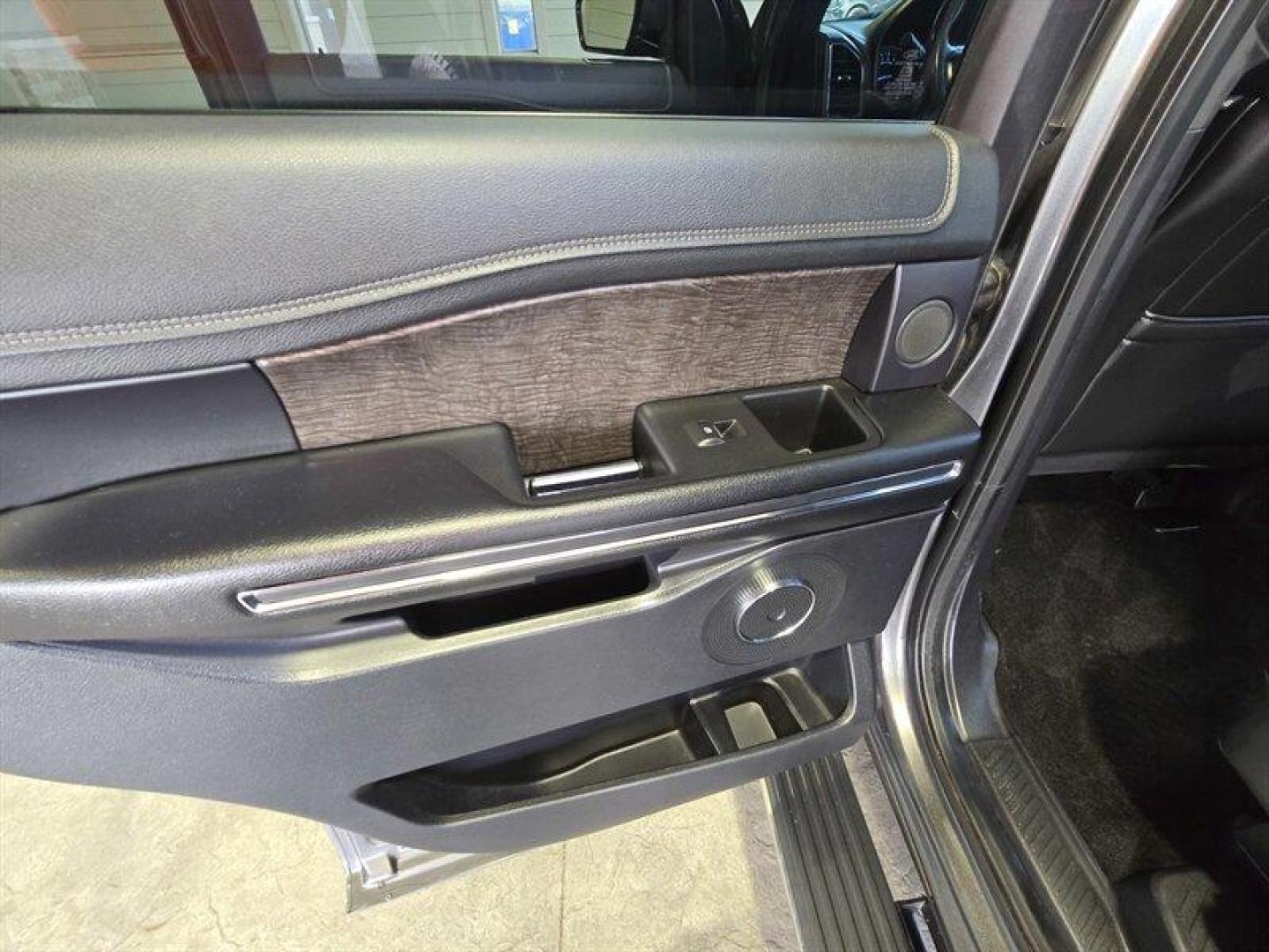 2018 Magnetic Ford Expedition Limited (1FMJU2AT1JE) with an EcoBoost 3.5L Twin Turbo V6 375hp 470ft. lbs. engine, Automatic transmission, located at 25355 Eames Street, Channahon, IL, 60410, (815) 467-1807, 41.429108, -88.228432 - This 2018 Ford Expedition Limited offers a powerful and efficient driving experience with its EcoBoost 3.5L Twin Turbo V6 engine, delivering 375 horsepower and 470 lb.-ft. of torque. The Magnetic exterior complements the Ebony interior, combining a sleek appearance with comfortable and spacious seat- Photo#31