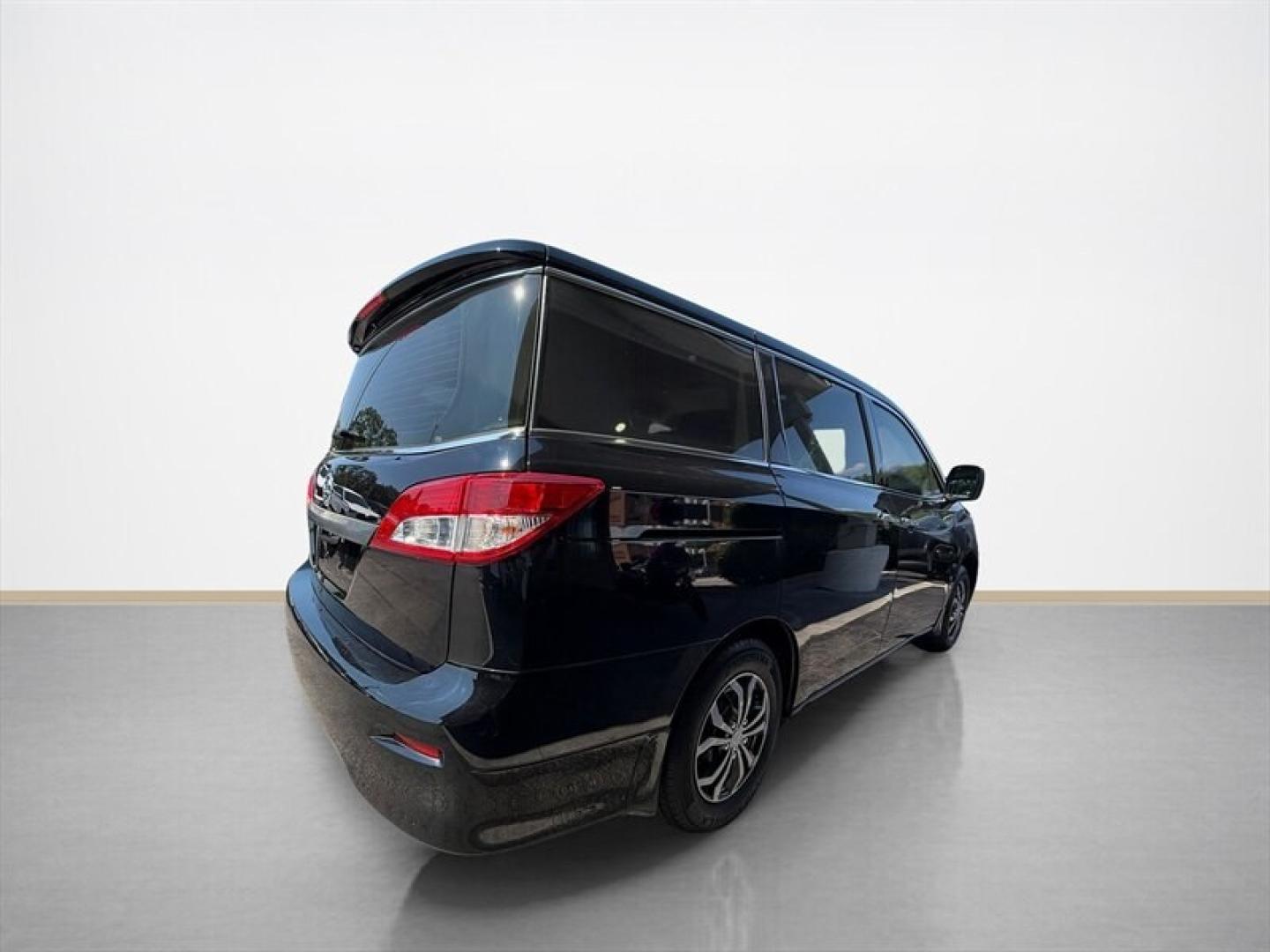 2015 Super Black Nissan Quest 3.5 S (JN8AE2KP6F9) with an 3.5L V6 260hp 240ft. lbs. engine, Automatic transmission, located at 25355 Eames Street, Channahon, IL, 60410, (815) 467-1807, 41.429108, -88.228432 - Dominate the road with the 2015 Nissan Quest 3.5 S a powerhouse minivan built to deliver relentless performance and unbeatable versatility. Under the hood, a robust 3.5L V6 engine roars with 260 horsepower and 240 lb-ft of torque, giving you the muscle to conquer city streets and highways alike. T- Photo#3