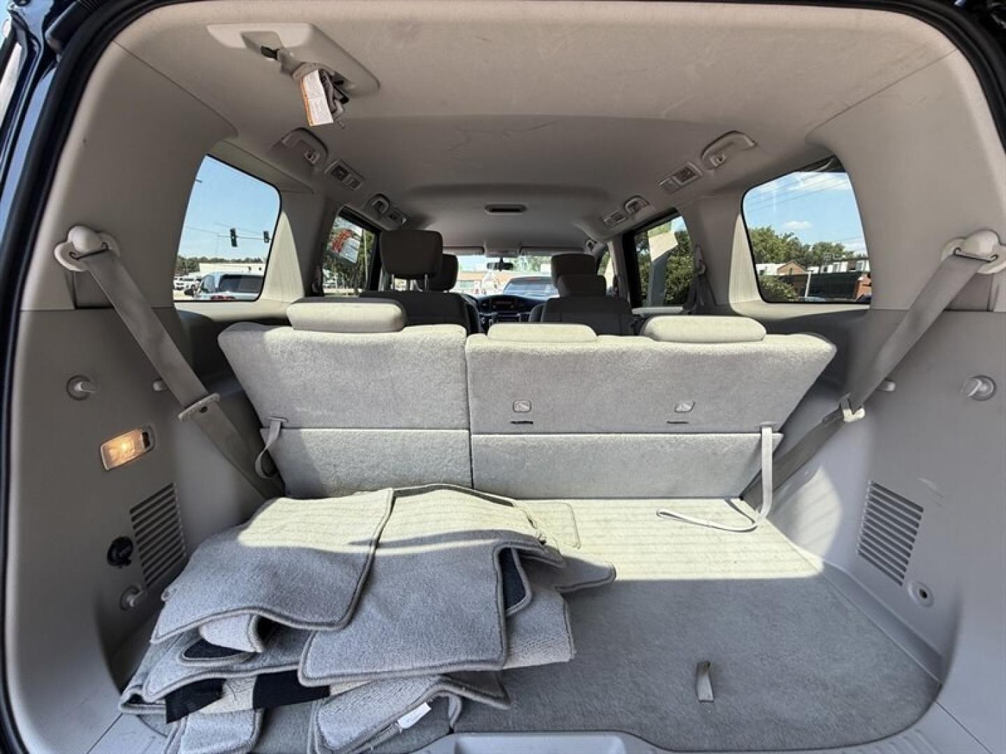 2015 Super Black Nissan Quest 3.5 S (JN8AE2KP6F9) with an 3.5L V6 260hp 240ft. lbs. engine, Automatic transmission, located at 25355 Eames Street, Channahon, IL, 60410, (815) 467-1807, 41.429108, -88.228432 - Dominate the road with the 2015 Nissan Quest 3.5 S a powerhouse minivan built to deliver relentless performance and unbeatable versatility. Under the hood, a robust 3.5L V6 engine roars with 260 horsepower and 240 lb-ft of torque, giving you the muscle to conquer city streets and highways alike. T- Photo#14