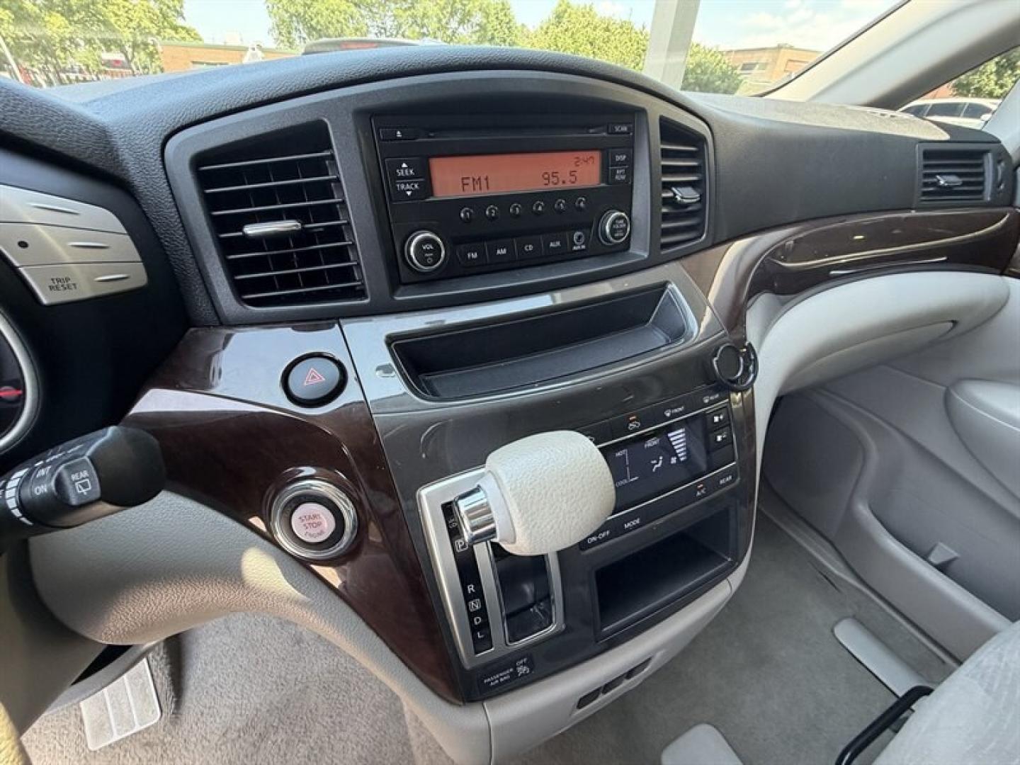 2015 Super Black Nissan Quest 3.5 S (JN8AE2KP6F9) with an 3.5L V6 260hp 240ft. lbs. engine, Automatic transmission, located at 25355 Eames Street, Channahon, IL, 60410, (815) 467-1807, 41.429108, -88.228432 - Dominate the road with the 2015 Nissan Quest 3.5 S a powerhouse minivan built to deliver relentless performance and unbeatable versatility. Under the hood, a robust 3.5L V6 engine roars with 260 horsepower and 240 lb-ft of torque, giving you the muscle to conquer city streets and highways alike. T- Photo#18