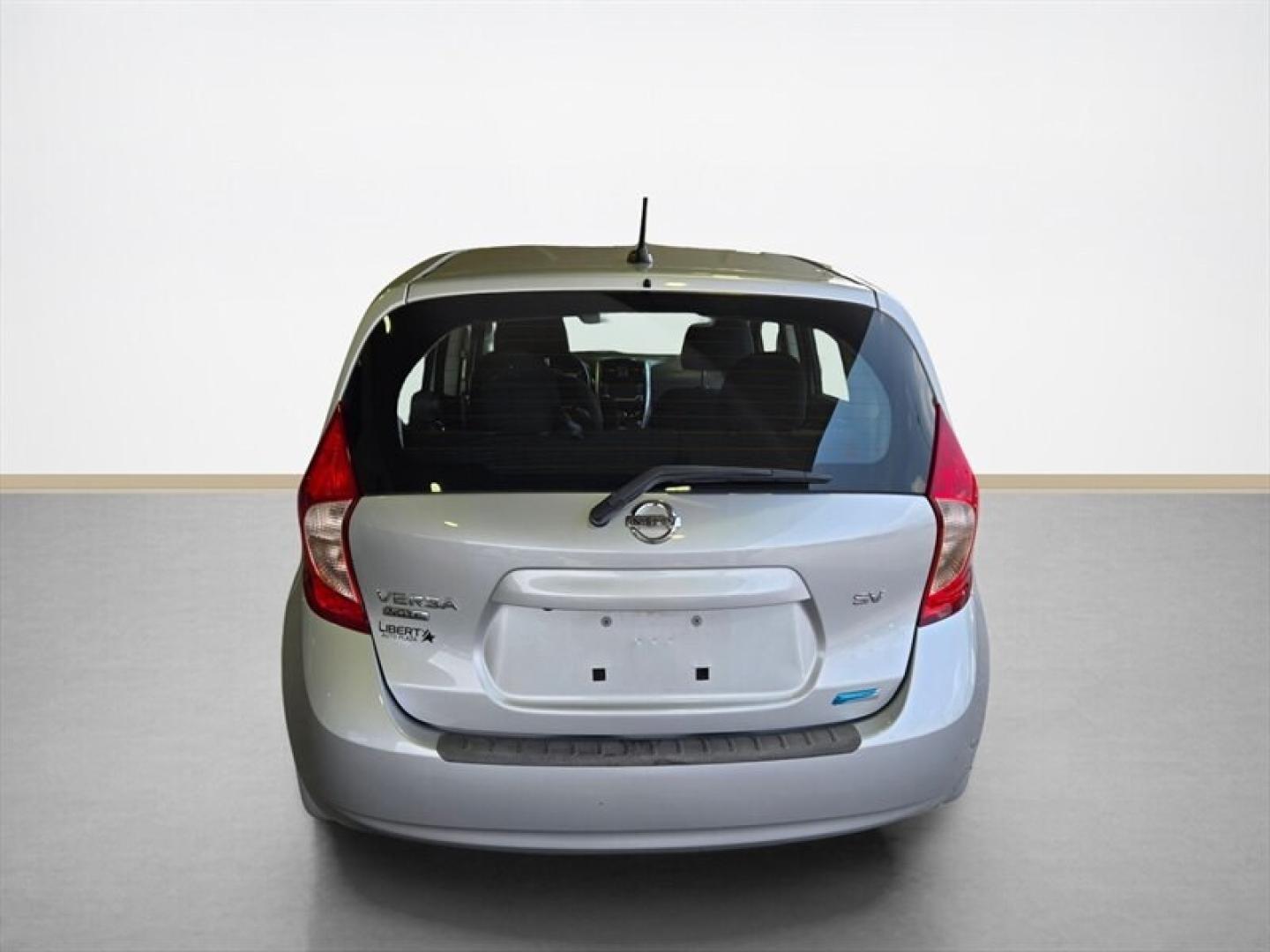 2016 Brilliant Silver Nissan Versa Note SV (3N1CE2CP9GL) with an 1.6L I4 109hp 107ft. lbs. engine, Automatic transmission, located at 25355 Eames Street, Channahon, IL, 60410, (815) 467-1807, 41.429108, -88.228432 - Looking for a zippy little ride thats as practical as it is peppy? Check out this 2016 Nissan Versa Note Syour new best friend on four wheels! Powered by a sprightly 1.6L I4 engine delivering 109 horsepower and 107 ft-lbs of torque, this compact charmer zips through city streets and highways alike w- Photo#4