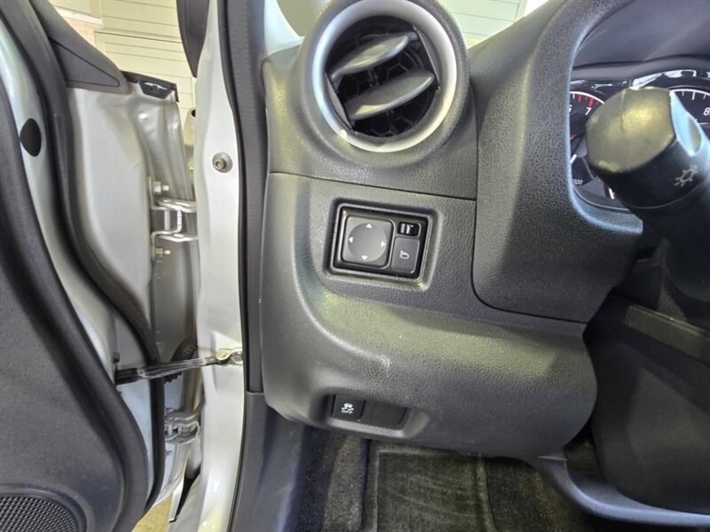 2016 Brilliant Silver Nissan Versa Note SV (3N1CE2CP9GL) with an 1.6L I4 109hp 107ft. lbs. engine, Automatic transmission, located at 25355 Eames Street, Channahon, IL, 60410, (815) 467-1807, 41.429108, -88.228432 - Looking for a zippy little ride thats as practical as it is peppy? Check out this 2016 Nissan Versa Note Syour new best friend on four wheels! Powered by a sprightly 1.6L I4 engine delivering 109 horsepower and 107 ft-lbs of torque, this compact charmer zips through city streets and highways alike w- Photo#11