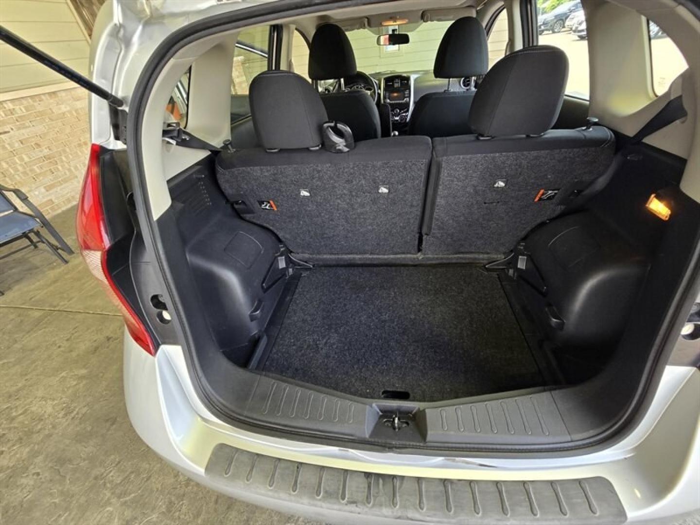 2016 Brilliant Silver Nissan Versa Note SV (3N1CE2CP9GL) with an 1.6L I4 109hp 107ft. lbs. engine, Automatic transmission, located at 25355 Eames Street, Channahon, IL, 60410, (815) 467-1807, 41.429108, -88.228432 - Looking for a zippy little ride thats as practical as it is peppy? Check out this 2016 Nissan Versa Note Syour new best friend on four wheels! Powered by a sprightly 1.6L I4 engine delivering 109 horsepower and 107 ft-lbs of torque, this compact charmer zips through city streets and highways alike w- Photo#21