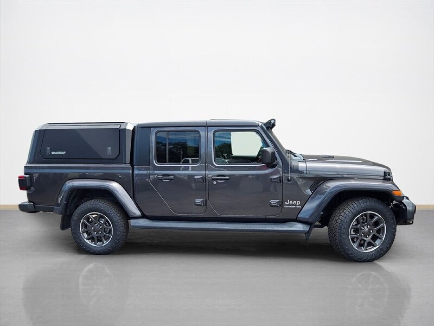 2020 Granite Crystal Metallic Clear Coat Jeep Gladiator Overland (1C6HJTFG6LL) with an 3.6L V6 285hp 260ft. lbs. engine, Automatic transmission, located at 25355 Eames Street, Channahon, IL, 60410, (815) 467-1807, 41.429108, -88.228432 - Unleash the beast with the 2020 Jeep Gladiator Overlandwhere rugged capability meets refined power. Under the hood roars a formidable 3.6L V6 engine delivering 285 horsepower and 260 ft-lbs of torque that dominate every terrain without breaking a sweat. Clocking in with less than 29,000 milesaveragi- Photo#1
