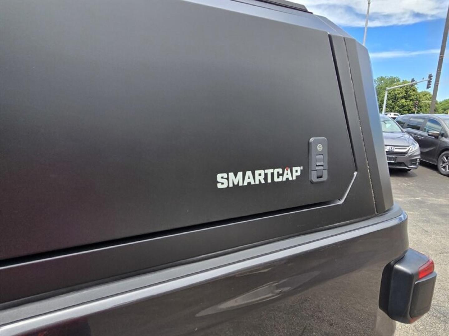 2020 Granite Crystal Metallic Clear Coat Jeep Gladiator Overland (1C6HJTFG6LL) with an 3.6L V6 285hp 260ft. lbs. engine, Automatic transmission, located at 25355 Eames Street, Channahon, IL, 60410, (815) 467-1807, 41.429108, -88.228432 - Unleash the beast with the 2020 Jeep Gladiator Overlandwhere rugged capability meets refined power. Under the hood roars a formidable 3.6L V6 engine delivering 285 horsepower and 260 ft-lbs of torque that dominate every terrain without breaking a sweat. Clocking in with less than 29,000 milesaveragi- Photo#24