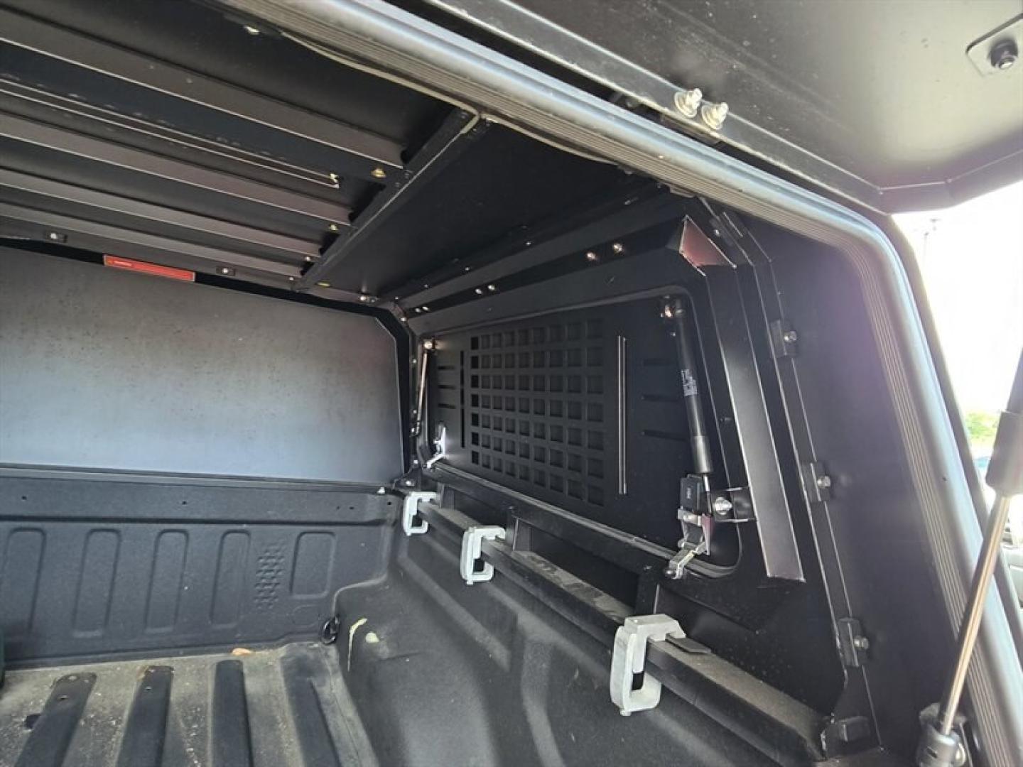 2020 Granite Crystal Metallic Clear Coat Jeep Gladiator Overland (1C6HJTFG6LL) with an 3.6L V6 285hp 260ft. lbs. engine, Automatic transmission, located at 25355 Eames Street, Channahon, IL, 60410, (815) 467-1807, 41.429108, -88.228432 - Unleash the beast with the 2020 Jeep Gladiator Overlandwhere rugged capability meets refined power. Under the hood roars a formidable 3.6L V6 engine delivering 285 horsepower and 260 ft-lbs of torque that dominate every terrain without breaking a sweat. Clocking in with less than 29,000 milesaveragi- Photo#26