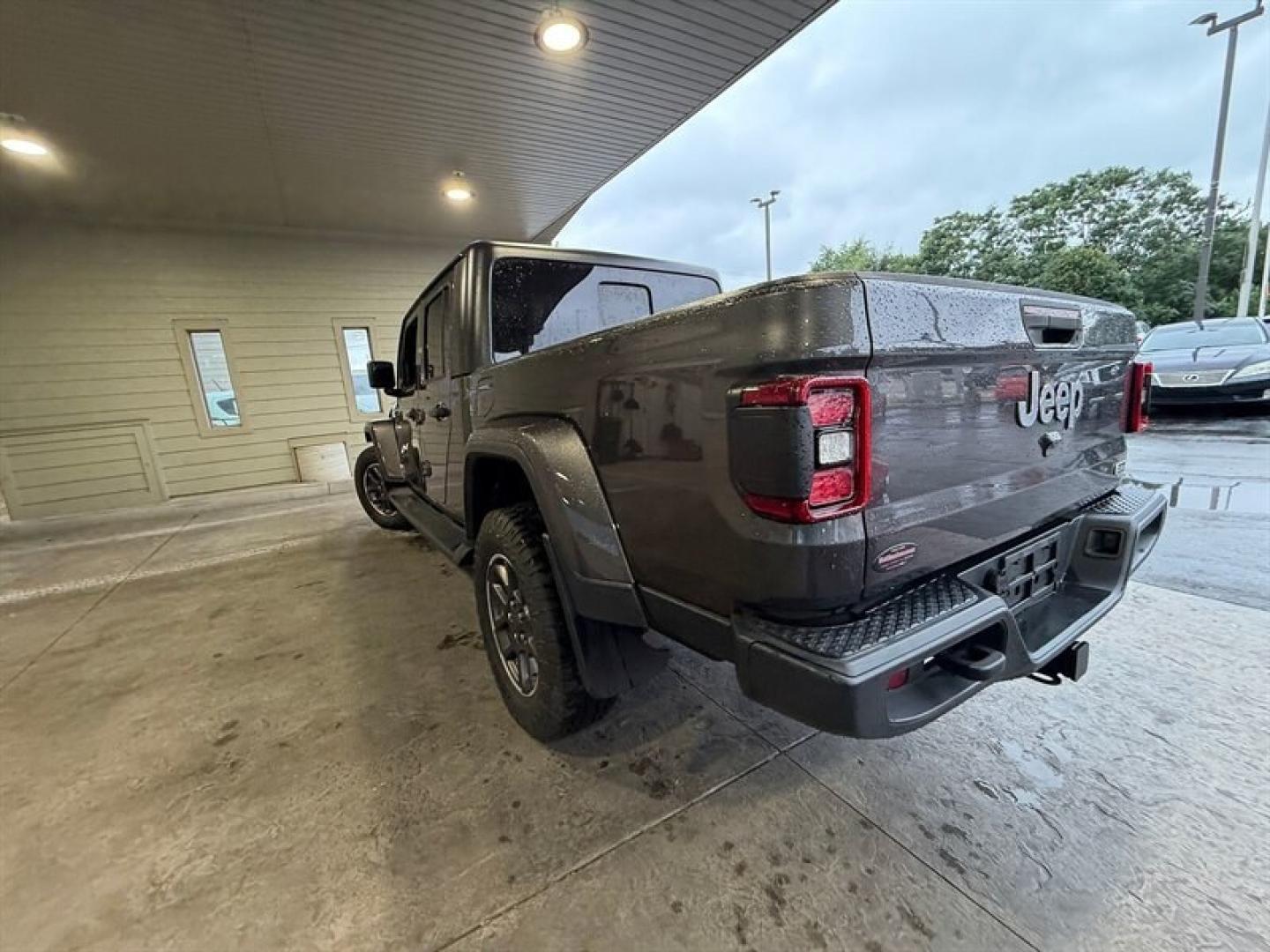2020 Granite Crystal Metallic Clear Coat Jeep Gladiator Overland (1C6HJTFG6LL) with an 3.6L V6 285hp 260ft. lbs. engine, Automatic transmission, located at 25355 Eames Street, Channahon, IL, 60410, (815) 467-1807, 41.429108, -88.228432 - Unleash the beast with the 2020 Jeep Gladiator Overlandwhere rugged capability meets refined power. Under the hood roars a formidable 3.6L V6 engine delivering 285 horsepower and 260 ft-lbs of torque that dominate every terrain without breaking a sweat. Clocking in with less than 29,000 milesaveragi- Photo#5