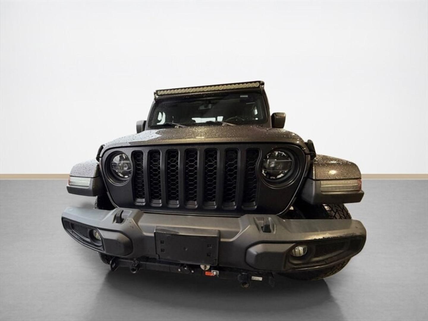2020 Granite Crystal Metallic Clear Coat Jeep Gladiator Overland (1C6HJTFG6LL) with an 3.6L V6 285hp 260ft. lbs. engine, Automatic transmission, located at 25355 Eames Street, Channahon, IL, 60410, (815) 467-1807, 41.429108, -88.228432 - Unleash the beast with the 2020 Jeep Gladiator Overlandwhere rugged capability meets refined power. Under the hood roars a formidable 3.6L V6 engine delivering 285 horsepower and 260 ft-lbs of torque that dominate every terrain without breaking a sweat. Clocking in with less than 29,000 milesaveragi- Photo#8
