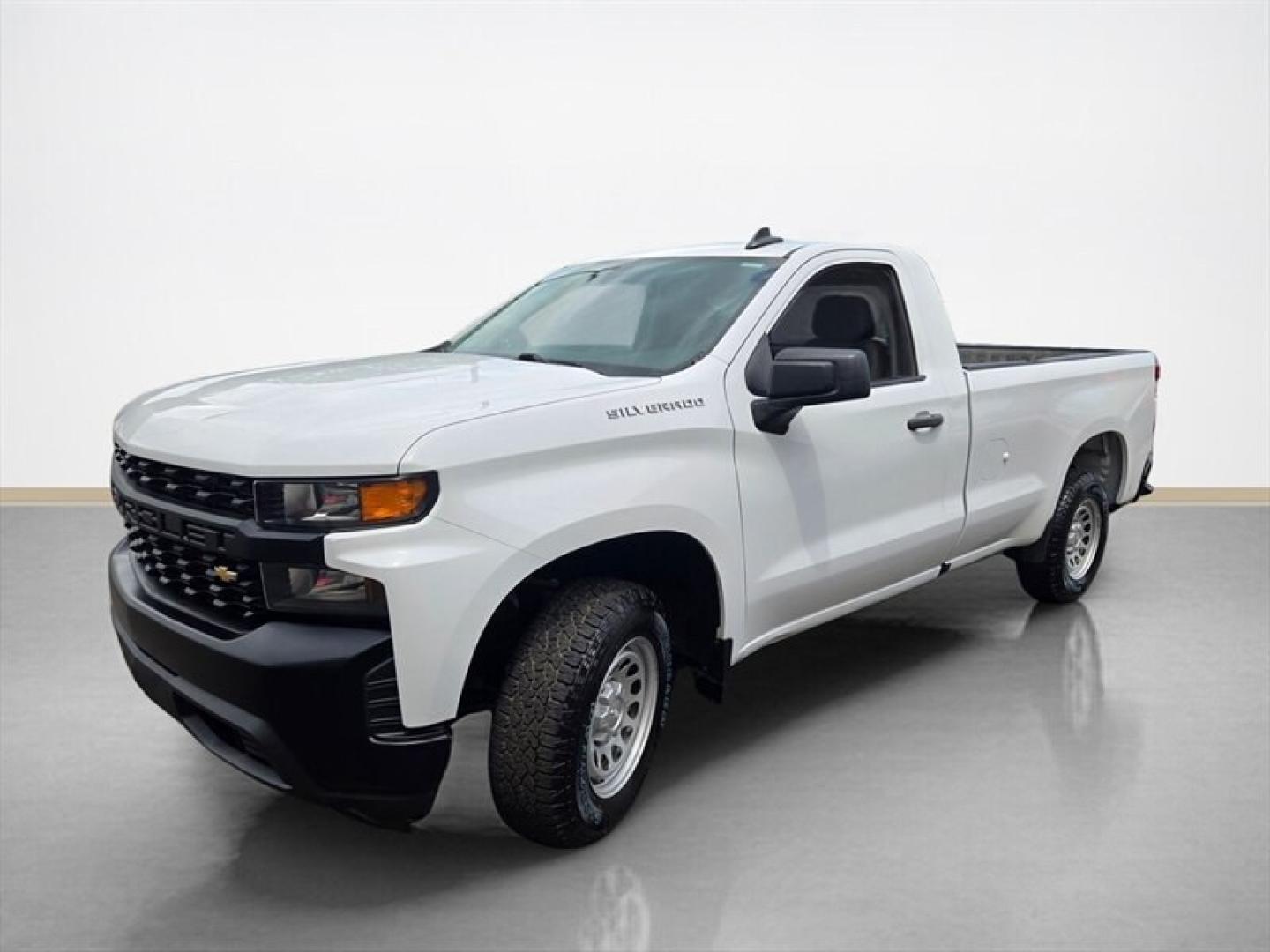 2021 Summit White Chevrolet Silverado 1500 WT (3GCNWAEK4MG) with an 2.7L Turbo I4 310hp 348ft. lbs. engine, Automatic transmission, located at 25355 Eames Street, Channahon, IL, 60410, (815) 467-1807, 41.429108, -88.228432 - The 2021 Chevrolet Silverado 1500 Work Truck is equipped with a 2.7L Turbo Inline-4 engine delivering 310 horsepower and 348 lb-ft of torque, providing a balance of power and efficiency. Finished in Summit White, the exterior presents a clean and professional appearance, complemented by a Jet Black- Photo#7