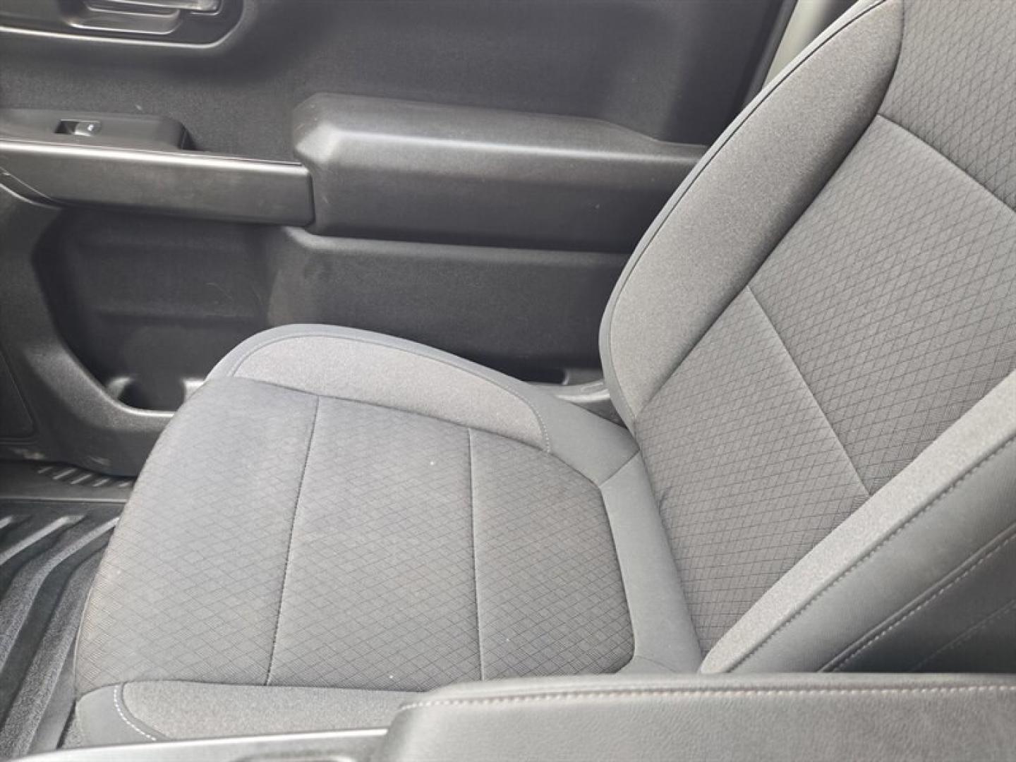 2021 Summit White Chevrolet Silverado 1500 WT (3GCNWAEK4MG) with an 2.7L Turbo I4 310hp 348ft. lbs. engine, Automatic transmission, located at 25355 Eames Street, Channahon, IL, 60410, (815) 467-1807, 41.429108, -88.228432 - The 2021 Chevrolet Silverado 1500 Work Truck is equipped with a 2.7L Turbo Inline-4 engine delivering 310 horsepower and 348 lb-ft of torque, providing a balance of power and efficiency. Finished in Summit White, the exterior presents a clean and professional appearance, complemented by a Jet Black- Photo#18