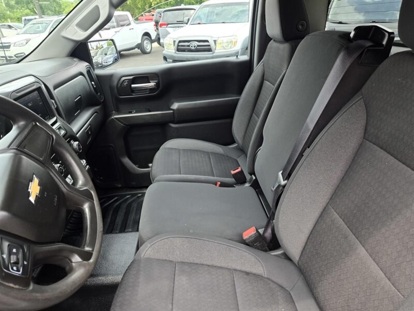 2021 Summit White Chevrolet Silverado 1500 WT (3GCNWAEK4MG) with an 2.7L Turbo I4 310hp 348ft. lbs. engine, Automatic transmission, located at 25355 Eames Street, Channahon, IL, 60410, (815) 467-1807, 41.429108, -88.228432 - The 2021 Chevrolet Silverado 1500 Work Truck is equipped with a 2.7L Turbo Inline-4 engine delivering 310 horsepower and 348 lb-ft of torque, providing a balance of power and efficiency. Finished in Summit White, the exterior presents a clean and professional appearance, complemented by a Jet Black- Photo#19