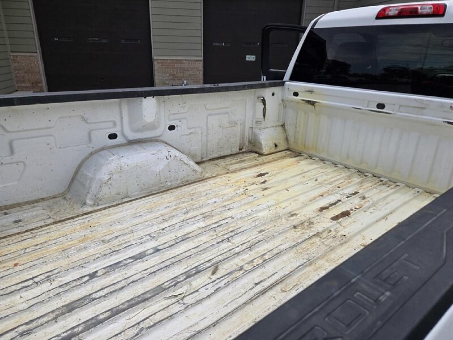 2021 Summit White Chevrolet Silverado 1500 WT (3GCNWAEK4MG) with an 2.7L Turbo I4 310hp 348ft. lbs. engine, Automatic transmission, located at 25355 Eames Street, Channahon, IL, 60410, (815) 467-1807, 41.429108, -88.228432 - The 2021 Chevrolet Silverado 1500 Work Truck is equipped with a 2.7L Turbo Inline-4 engine delivering 310 horsepower and 348 lb-ft of torque, providing a balance of power and efficiency. Finished in Summit White, the exterior presents a clean and professional appearance, complemented by a Jet Black- Photo#20