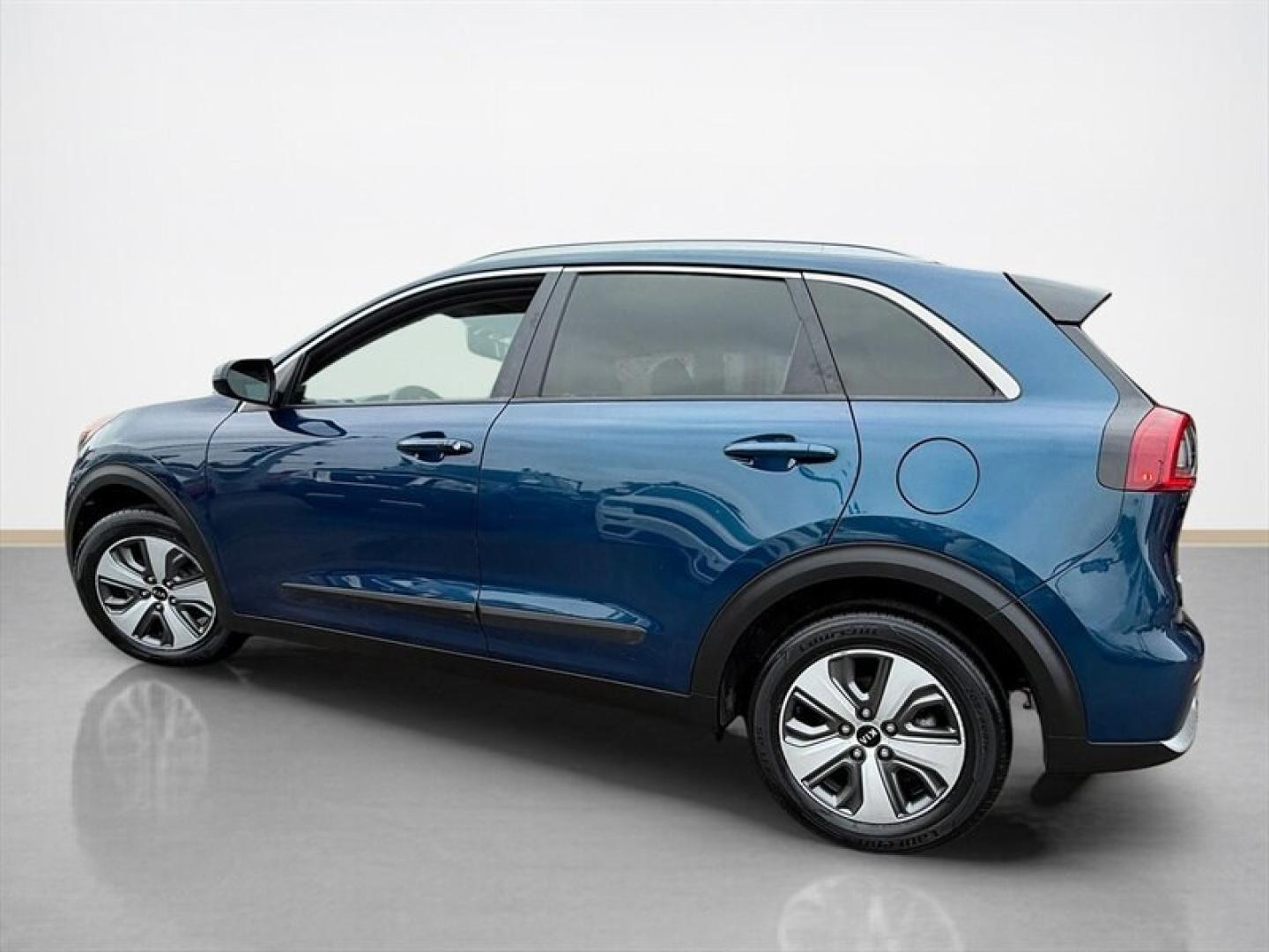 2019 Deep Cerulean Kia Niro LX (KNDCB3LC7K5) with an 1.6L Hybrid I4 139hp 195ft. lbs. engine, 6 Speed Manual transmission, located at 25355 Eames Street, Channahon, IL, 60410, (815) 467-1807, 41.429108, -88.228432 - Ready to turn heads and save the planet in style? Feast your eyes on this 2019 Kia Niro LX, rocking a stunning Deep Cerulean exterior thats cooler than your exs new flame. Slide inside to the Charcoal interior, where comfort meets sleek sophisticationbecause you deserve nothing less. Under the hood- Photo#6