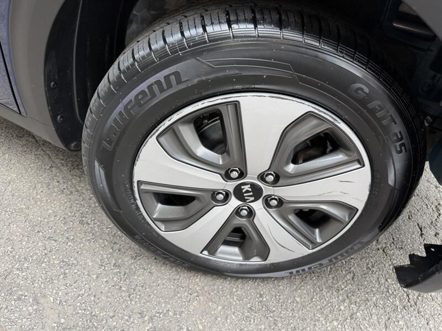 2019 Deep Cerulean Kia Niro LX (KNDCB3LC7K5) with an 1.6L Hybrid I4 139hp 195ft. lbs. engine, 6 Speed Manual transmission, located at 25355 Eames Street, Channahon, IL, 60410, (815) 467-1807, 41.429108, -88.228432 - Ready to turn heads and save the planet in style? Feast your eyes on this 2019 Kia Niro LX, rocking a stunning Deep Cerulean exterior thats cooler than your exs new flame. Slide inside to the Charcoal interior, where comfort meets sleek sophisticationbecause you deserve nothing less. Under the hood- Photo#9