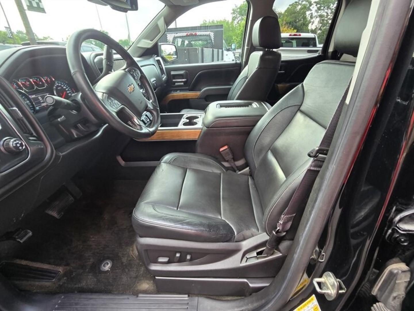 2016 Black Chevrolet Silverado 1500 LTZ 1LZ (1GCVKSEC0GZ) with an EcoTec3 5.3L V8 355hp 383ft. lbs. engine, Automatic transmission, located at 25355 Eames Street, Channahon, IL, 60410, (815) 467-1807, 41.429108, -88.228432 - The 2016 Chevrolet Silverado 1500 LTZ is a full-size pickup truck designed to deliver a balance of power, comfort, and functionality. Under the hood, it is equipped with an EcoTec3 5.3L V8 engine, producing 355 horsepower and 383 lb-ft of torque. This powertrain provides reliable performance for bot- Photo#9