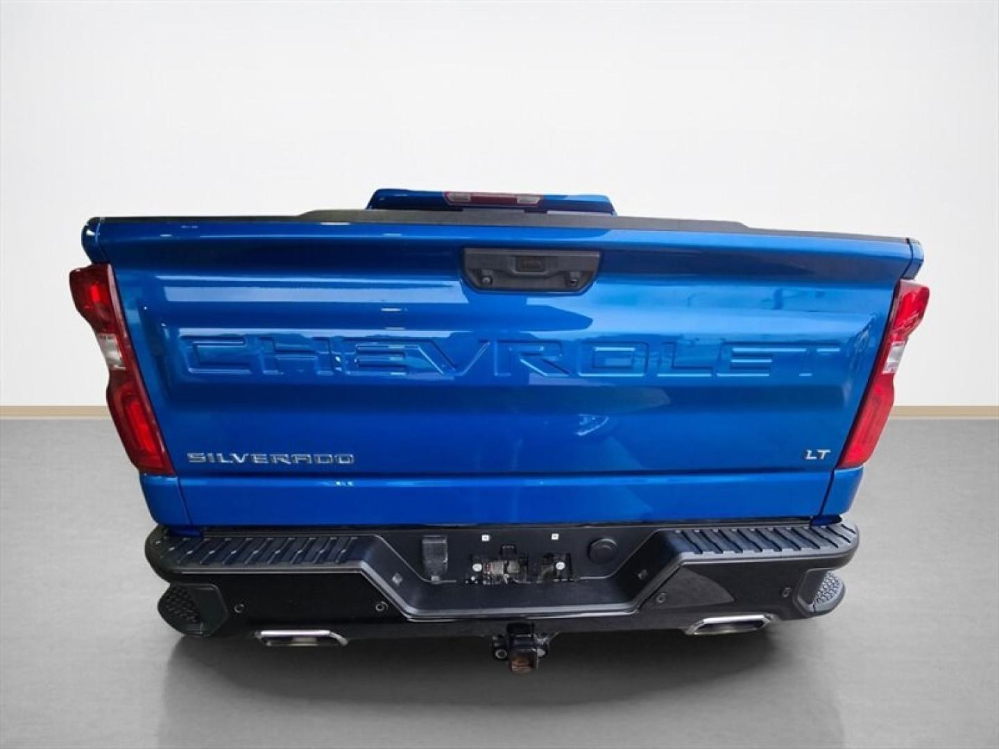 2023 Northsky Blue Metallic Chevrolet Silverado 1500 LT Trail Boss (3GCUDFED7PG) with an EcoTec3 5.3L V8 355hp 383ft. lbs. engine, Automatic transmission, located at 25355 Eames Street, Channahon, IL, 60410, (815) 467-1807, 41.429108, -88.228432 - The 2023 Chevrolet Silverado 1500 LT Trail Boss is a versatile and capable full-size pickup truck designed to handle both work and everyday driving with confidence. Powered by a robust EcoTec3 5.3L V8 engine delivering 355 horsepower and 383 lb-ft of torque, this truck offers a balance of performanc- Photo#4