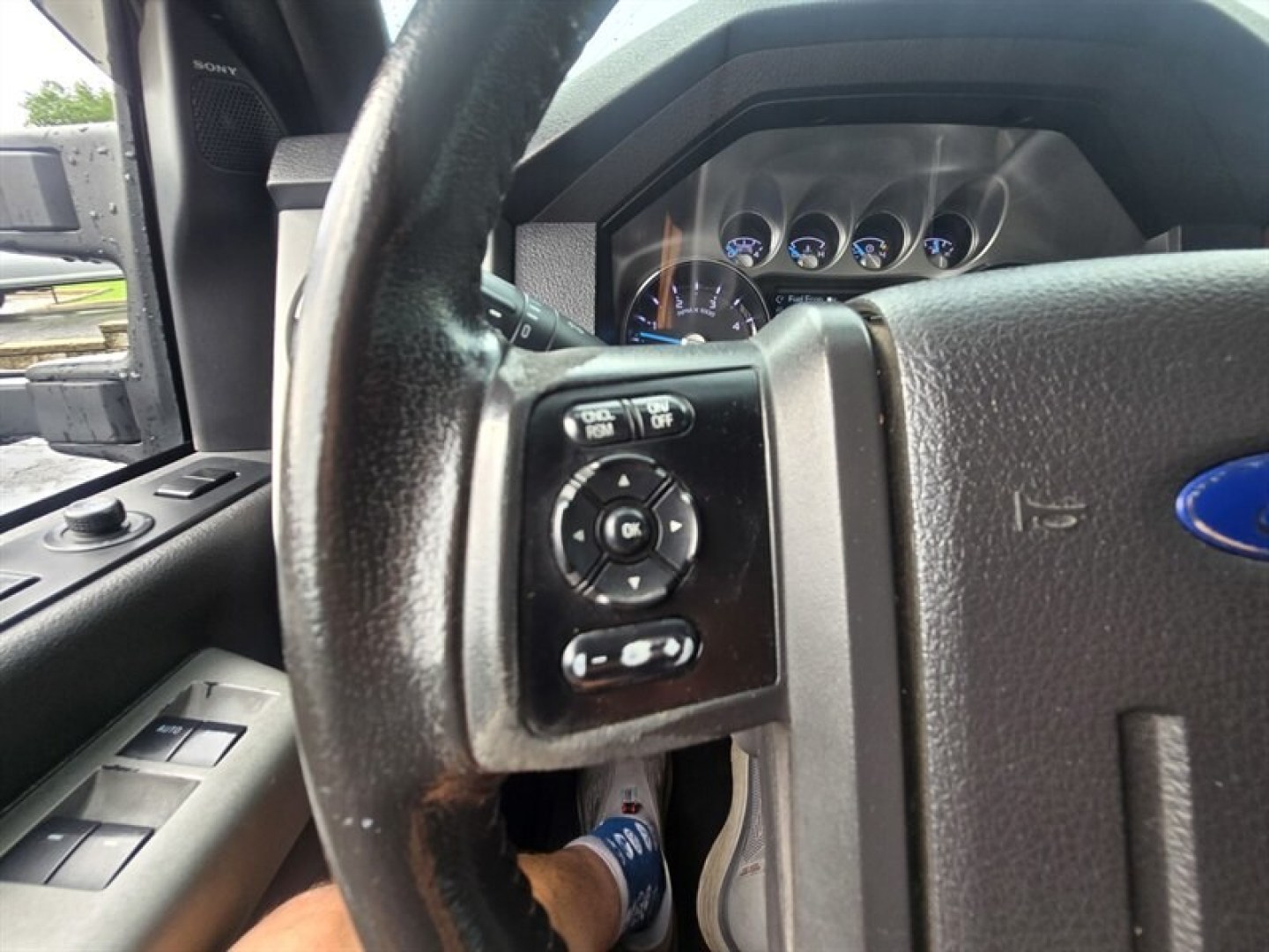 2015 Magnetic Metallic Ford F-350 Lariat (1FT8W3BT9FE) with an 6.7 engine, Automatic transmission, located at 25355 Eames Street, Channahon, IL, 60410, (815) 467-1807, 41.429108, -88.228432 - The 2015 Ford F-350 LARIAT is a powerful and reliable heavy-duty truck designed to meet the demands of both work and everyday driving. It is equipped with a robust 6.7-liter Power Stroke V8 Turbo Diesel engine, delivering impressive torque and horsepower for towing and hauling with confidence. This- Photo#14