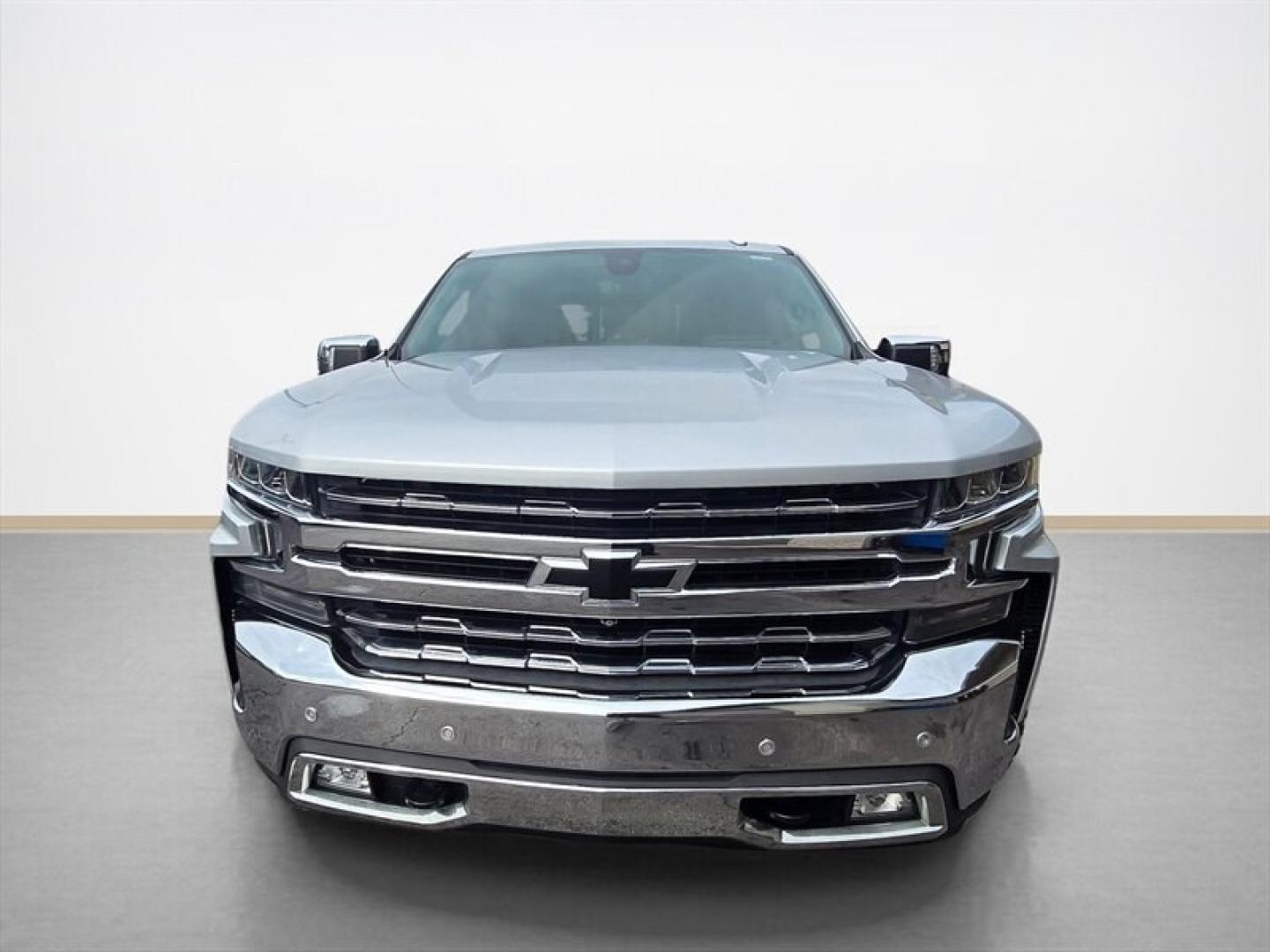 2019 Silver Ice Metallic Chevrolet Silverado 1500 LTZ (1GCRYGED0KZ) with an EcoTec3 5.3L V8 355hp 383ft. lbs. engine, Automatic transmission, located at 25355 Eames Street, Channahon, IL, 60410, (815) 467-1807, 41.429108, -88.228432 - The 2019 Chevrolet Silverado 1500 LTZ is equipped with a powerful EcoTec3 5.3L V8 engine delivering 355 horsepower and 383 lb-ft of torque. Finished in a sleek Silver exterior with a Black interior, this truck combines capability with a refined appearance. It has been driven below 70,000 miles, aver- Photo#8