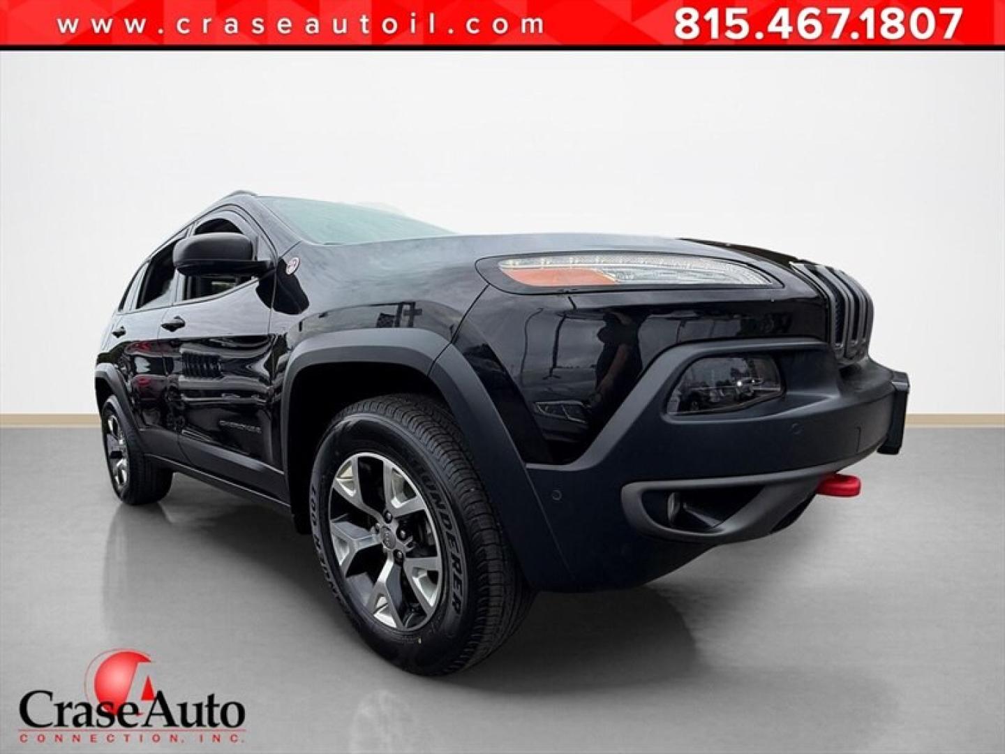 2015 Brilliant Black Crystal Pearl Coat Jeep Cherokee Trailhawk (1C4PJMBS3FW) with an 3.2L V6 271hp 239ft. lbs. engine, Automatic transmission, located at 25355 Eames Street, Channahon, IL, 60410, (815) 467-1807, 41.429108, -88.228432 - Ready to own the road and turn heads while youre at it? Meet this 2015 Jeep Cherokee Trailhawk, a total showstopper in sleek Granite Crystal Metallic Clear Coat. Under that tough hood, youll find a burly 3.2L V6 engine packing 271 horsepower and 239 ft-lbs of torquebecause sometimes, you gotta have- Photo#0
