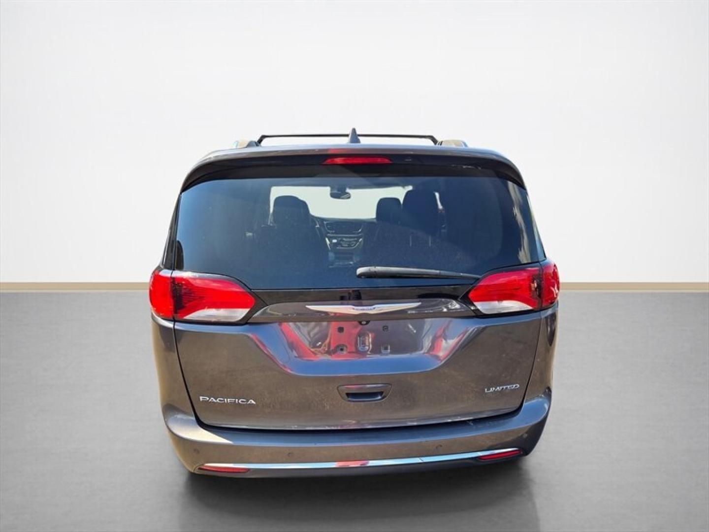 2017 Granite Crystal Metallic Clear Coat Chrysler Pacifica Limited (2C4RC1GG4HR) with an Pentastar 3.6L V6 287hp 262ft. lbs. engine, Automatic transmission, located at 25355 Eames Street, Channahon, IL, 60410, (815) 467-1807, 41.429108, -88.228432 - The 2017 Chrysler Pacifica Limited is a well-equipped minivan designed to offer a balance of performance, comfort, and advanced features. Powered by a Pentastar 3.6L V6 engine producing 287 horsepower and 262 lb-ft of torque, this vehicle provides a smooth and responsive driving experience. It deliv- Photo#4