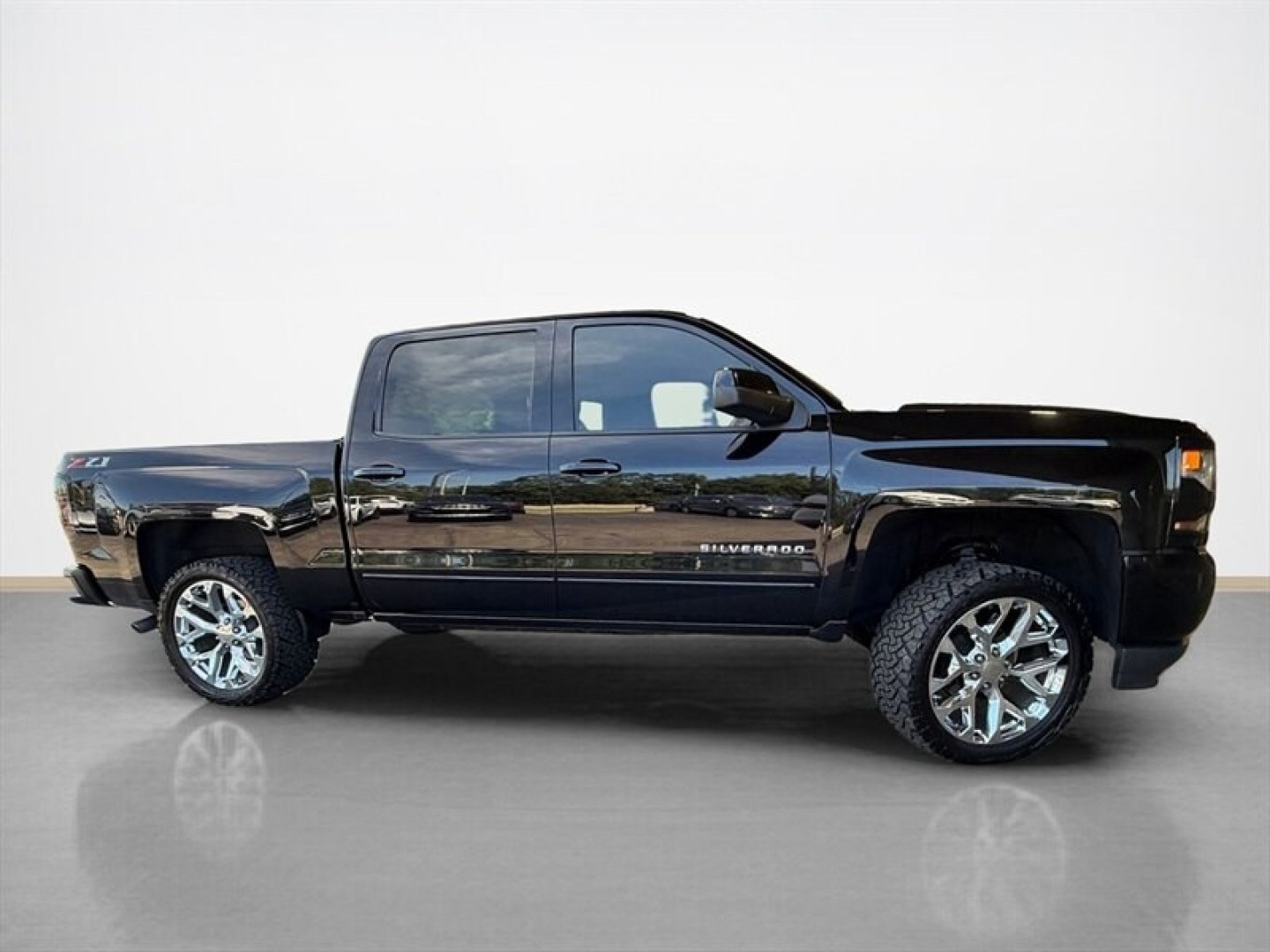 2018 Black Chevrolet Silverado 1500 LT LT2 (3GCUKREC0JG) with an EcoTec3 5.3L V8 355hp 383ft. lbs. engine, Automatic transmission, located at 25355 Eames Street, Channahon, IL, 60410, (815) 467-1807, 41.429108, -88.228432 - Ready to roll in style and power? Check out this sleek 2018 Chevrolet Silverado 1500 LT dressed to impress in a glossy Black exterior with a jet black interior that screams sophistication. Under the hood, its packing a beastly EcoTec3 5.3L V8 engine delivering a robust 355 horsepower and a torque-ta- Photo#1
