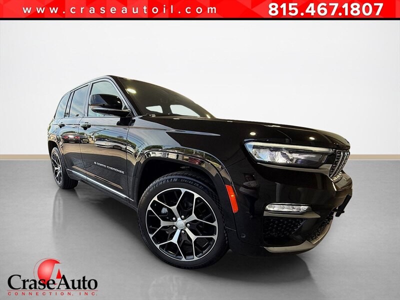 photo of 2023 Jeep Grand Cherokee Summit 