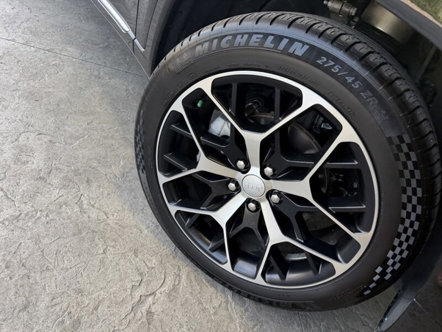 2023 Diamond Black Crystal Pearl Coat Jeep Grand Cherokee Summit Reserve (1C4RJHEG9PC) with an Pentastar 3.6L V6 293hp 260ft. lbs. engine, Automatic transmission, located at 25355 Eames Street, Channahon, IL, 60410, (815) 467-1807, 41.429108, -88.228432 - LUXURY, POWER and TECHNOLOGYALL IN ONE SUV! Check out this stunning 2023 Jeep Grand Cherokee Summit Reserve 4x4 finished in Diamond Black Crystal Pearlcoat with a luxurious Palermo leather interior! This isnt your average Grand Cherokee. It originally stickered for $72,880 and is absolutely loa- Photo#9