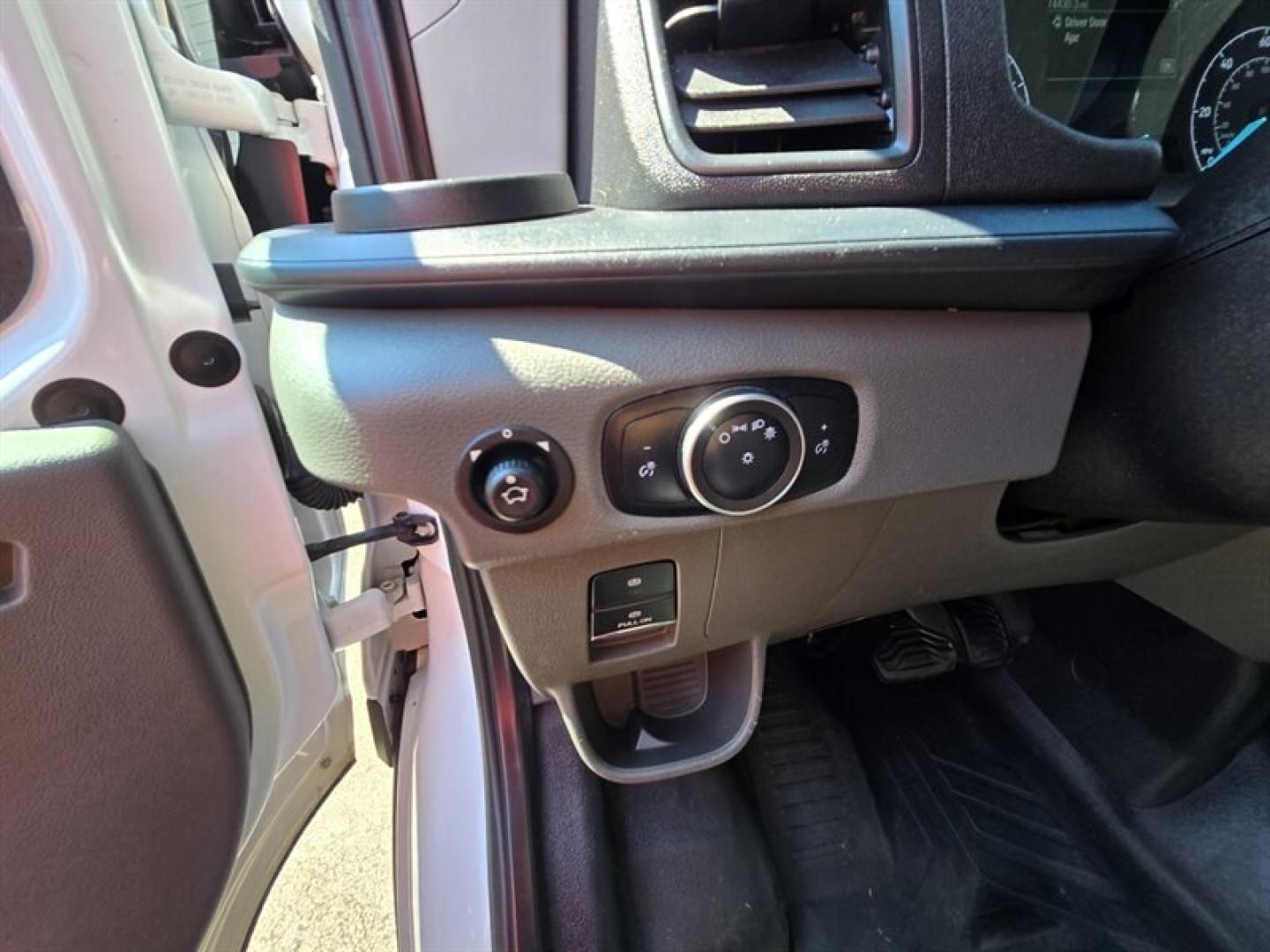 2022 Oxford White Ford Transit (1FTBR3U85NK) with an 3.5L Flex Fuel V6 275hp 262ft. lbs. engine, Automatic transmission, located at 25355 Eames Street, Channahon, IL, 60410, (815) 467-1807, 41.429108, -88.228432- Photo#13