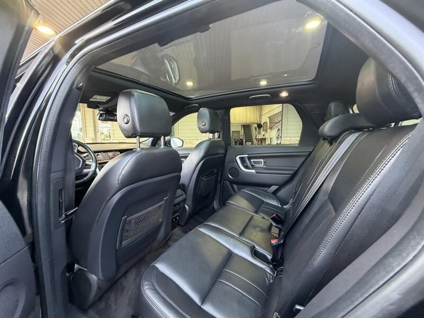 2019 Santorini Black Metallic Land Rover Discovery Sport HSE (SALCR2FX2KH) with an 2.0 engine, Automatic transmission, located at 25355 Eames Street, Channahon, IL, 60410, (815) 467-1807, 41.429108, -88.228432 - Ready to turn heads and conquer the urban jungle? Check out this 2019 Land Rover Discovery Sport HSE, rocking a peppy 2.0-liter engine thats as smooth as your favorite latte. With a fuel economy thats actually sensible for a luxury SUV21 MPG city and 25 MPG highwayyou'll get there in style without e- Photo#15