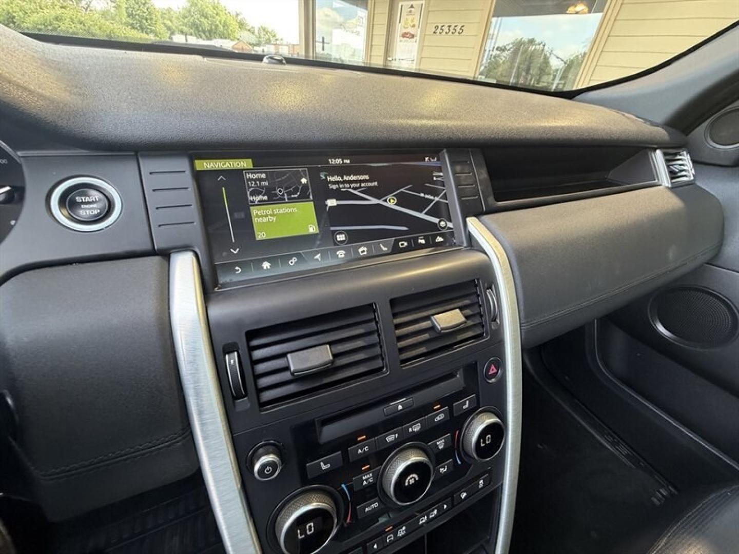 2019 Santorini Black Metallic Land Rover Discovery Sport HSE (SALCR2FX2KH) with an 2.0 engine, Automatic transmission, located at 25355 Eames Street, Channahon, IL, 60410, (815) 467-1807, 41.429108, -88.228432 - Ready to turn heads and conquer the urban jungle? Check out this 2019 Land Rover Discovery Sport HSE, rocking a peppy 2.0-liter engine thats as smooth as your favorite latte. With a fuel economy thats actually sensible for a luxury SUV21 MPG city and 25 MPG highwayyou'll get there in style without e- Photo#18
