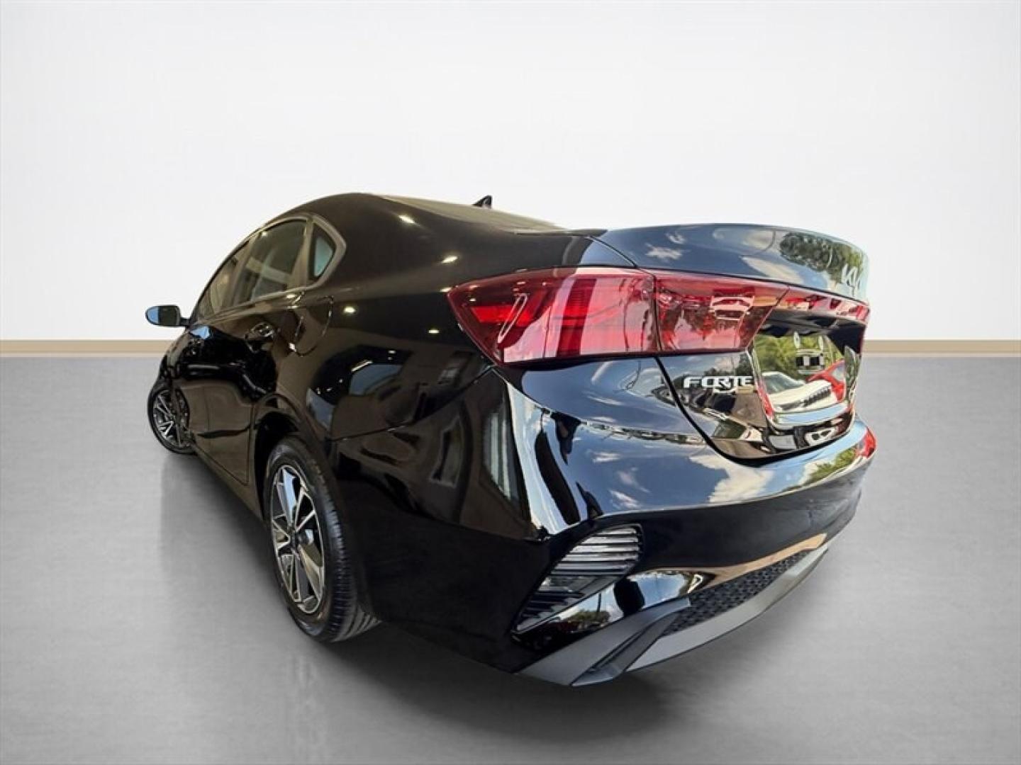 2023 Aurora Black Pearl Kia Forte LXS (3KPF24AD6PE) with an 2.0L I4 147hp 132ft. lbs. engine, Automatic transmission, located at 25355 Eames Street, Channahon, IL, 60410, (815) 467-1807, 41.429108, -88.228432 - Looking for a car thats fun, dependable, and doesnt drink gas like its free? This 2023 Kia Forte LXS is ready to make your daily drive a whole lot better! Sleek Aurora Black exterior, automatic transmission, and an impressive 39 MPG highway. Loaded with: Apple CarPlay and Android Auto Back-up cam- Photo#5