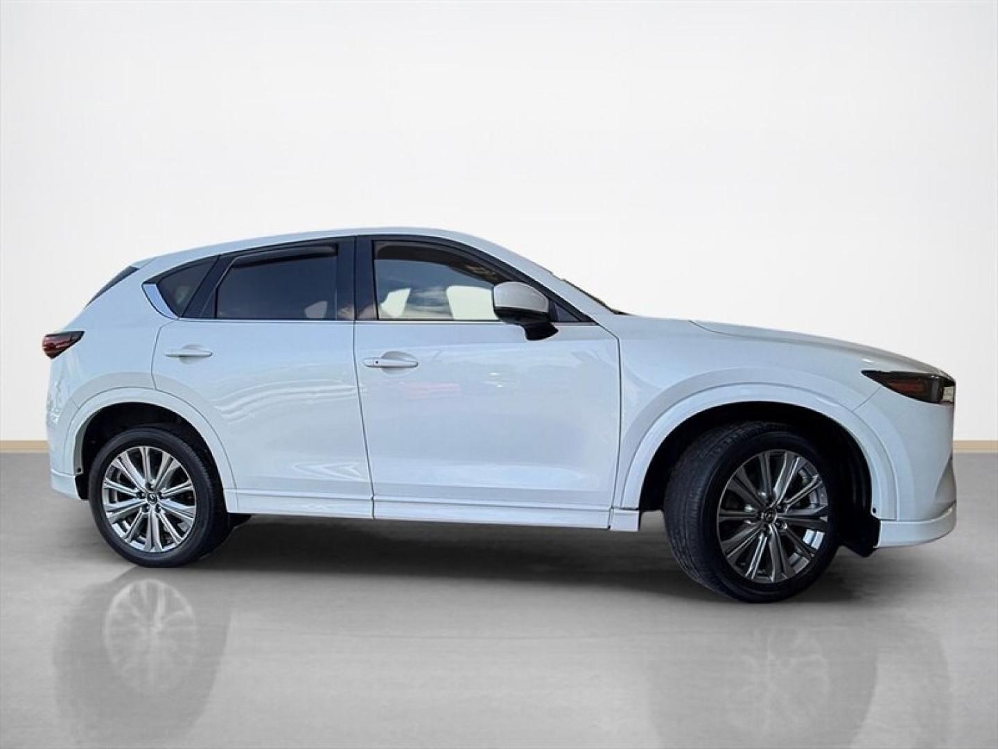 2022 Snowflake White Pearl Mica Mazda CX-5 2.5 Turbo Signature (JM3KFBXY0N0) with an 2.5 engine, Automatic transmission, located at 25355 Eames Street, Channahon, IL, 60410, (815) 467-1807, 41.429108, -88.228432 - 2022 MAZDA CX-5 SIGNATURE AWD SHE UNDERSTOOD THE ASSIGNMENT! Luxury interior? Check. Turbo power? Obviously. All-wheel drive? Because looking good shouldnt mean staying home when Chicago weather gets dramatic. This Snowflake White Pearl CX-5 Signature was over $40,000 when new and comes loaded wi- Photo#3