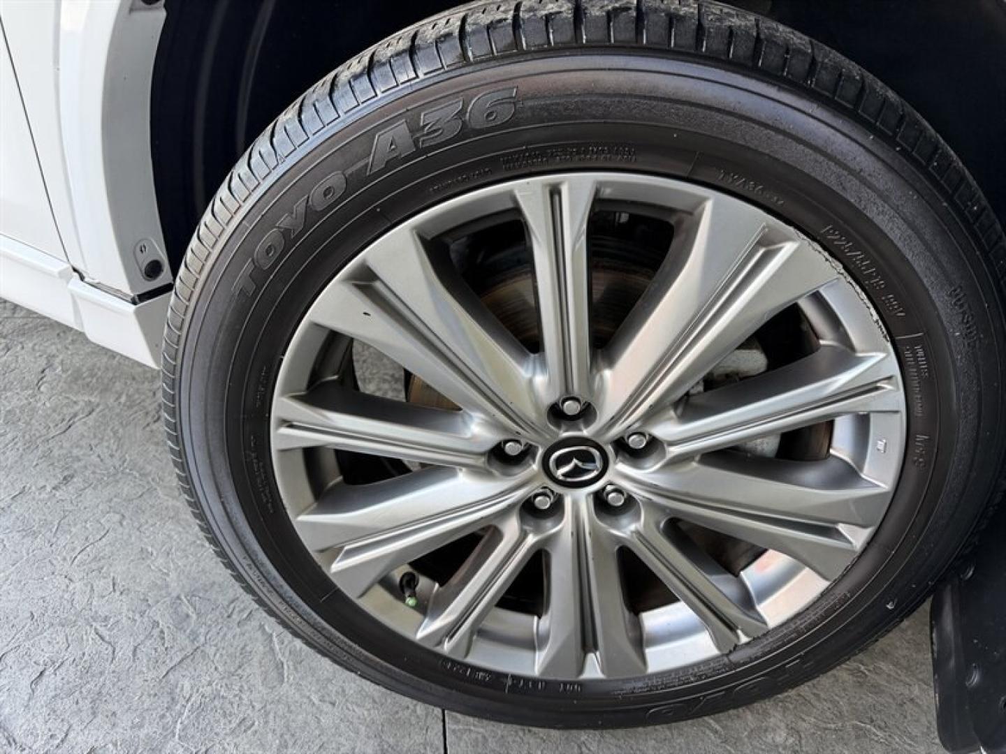 2022 Snowflake White Pearl Mica Mazda CX-5 2.5 Turbo Signature (JM3KFBXY0N0) with an 2.5 engine, Automatic transmission, located at 25355 Eames Street, Channahon, IL, 60410, (815) 467-1807, 41.429108, -88.228432 - 2022 MAZDA CX-5 SIGNATURE AWD SHE UNDERSTOOD THE ASSIGNMENT! Luxury interior? Check. Turbo power? Obviously. All-wheel drive? Because looking good shouldnt mean staying home when Chicago weather gets dramatic. This Snowflake White Pearl CX-5 Signature was over $40,000 when new and comes loaded wi- Photo#11