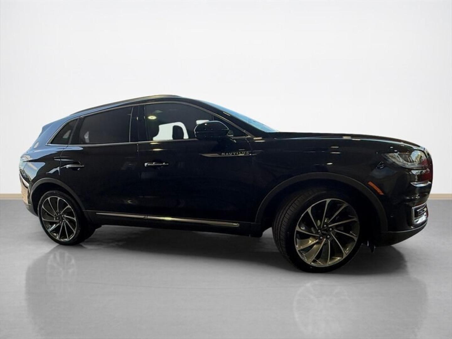 2020 Infinite Black Lincoln Nautilus Reserve (2LMPJ8KP3LB) with an 2.7L Twin Turbo V6 335hp 380ft. lbs. engine, Automatic transmission, located at 25355 Eames Street, Channahon, IL, 60410, (815) 467-1807, 41.429108, -88.228432 - LUXURY WITHOUT THE BRAND-NEW PRICE TAG! This 2020 Lincoln Nautilus Reserve AWD showed up dressed to impresswith an original MSRP of over $62,000! 2.7L Twin-Turbo V6 All-Wheel Drive Panoramic Vista Roof Heated and Ventilated Leather Seats Heated Rear Seats and Steering Wheel Navigation 3- Photo#1
