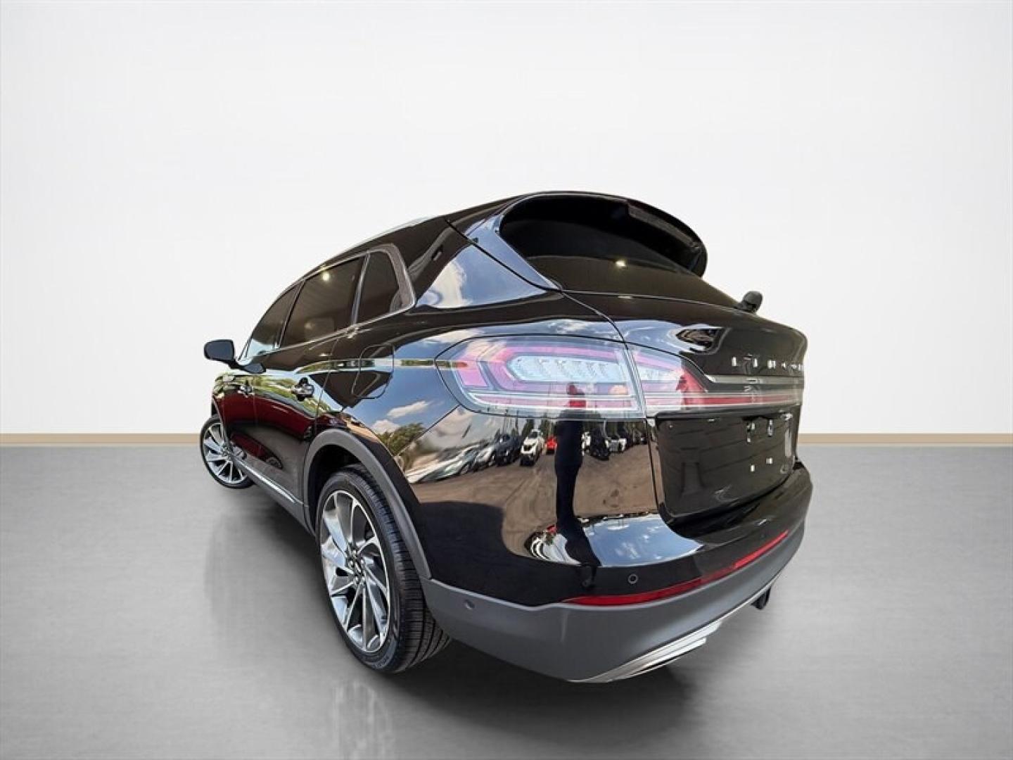 2020 Infinite Black Lincoln Nautilus Reserve (2LMPJ8KP3LB) with an 2.7L Twin Turbo V6 335hp 380ft. lbs. engine, Automatic transmission, located at 25355 Eames Street, Channahon, IL, 60410, (815) 467-1807, 41.429108, -88.228432 - LUXURY WITHOUT THE BRAND-NEW PRICE TAG! This 2020 Lincoln Nautilus Reserve AWD showed up dressed to impresswith an original MSRP of over $62,000! 2.7L Twin-Turbo V6 All-Wheel Drive Panoramic Vista Roof Heated and Ventilated Leather Seats Heated Rear Seats and Steering Wheel Navigation 3- Photo#5