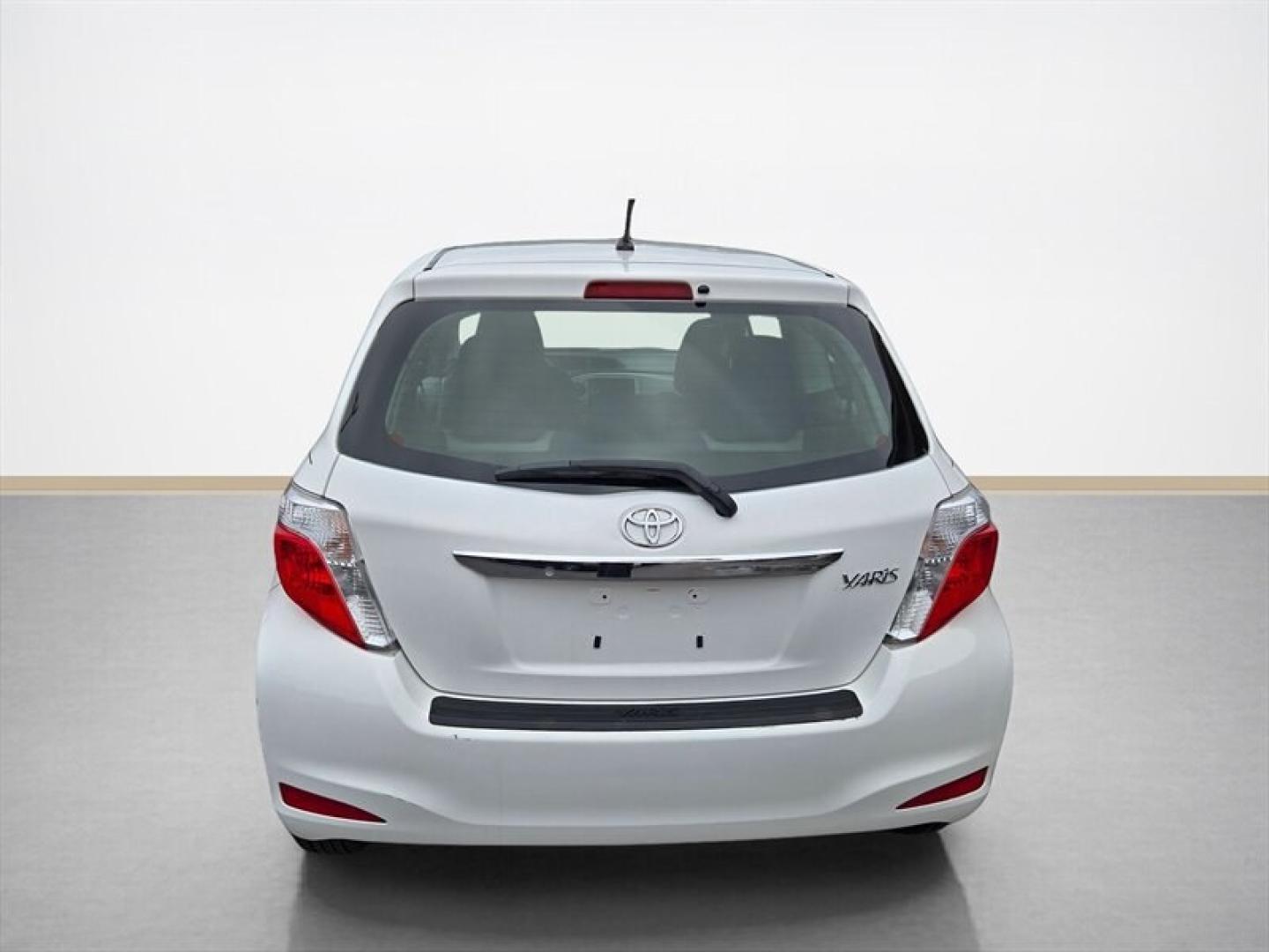 2013 Super White Toyota Yaris L (JTDJTUD36DD) with an 1.5L I4 106hp 103ft. lbs. engine, Automatic transmission, located at 25355 Eames Street, Channahon, IL, 60410, (815) 467-1807, 41.429108, -88.228432 - This 2013 Toyota Yaris 3-Door L offers a reliable and efficient driving experience with its 1.5L I4 engine delivering 106 horsepower and 103 ft-lbs of torque. The exterior is finished in White, complemented by a Gray interior, providing a clean and classic appearance. Equipped with factory standard- Photo#4