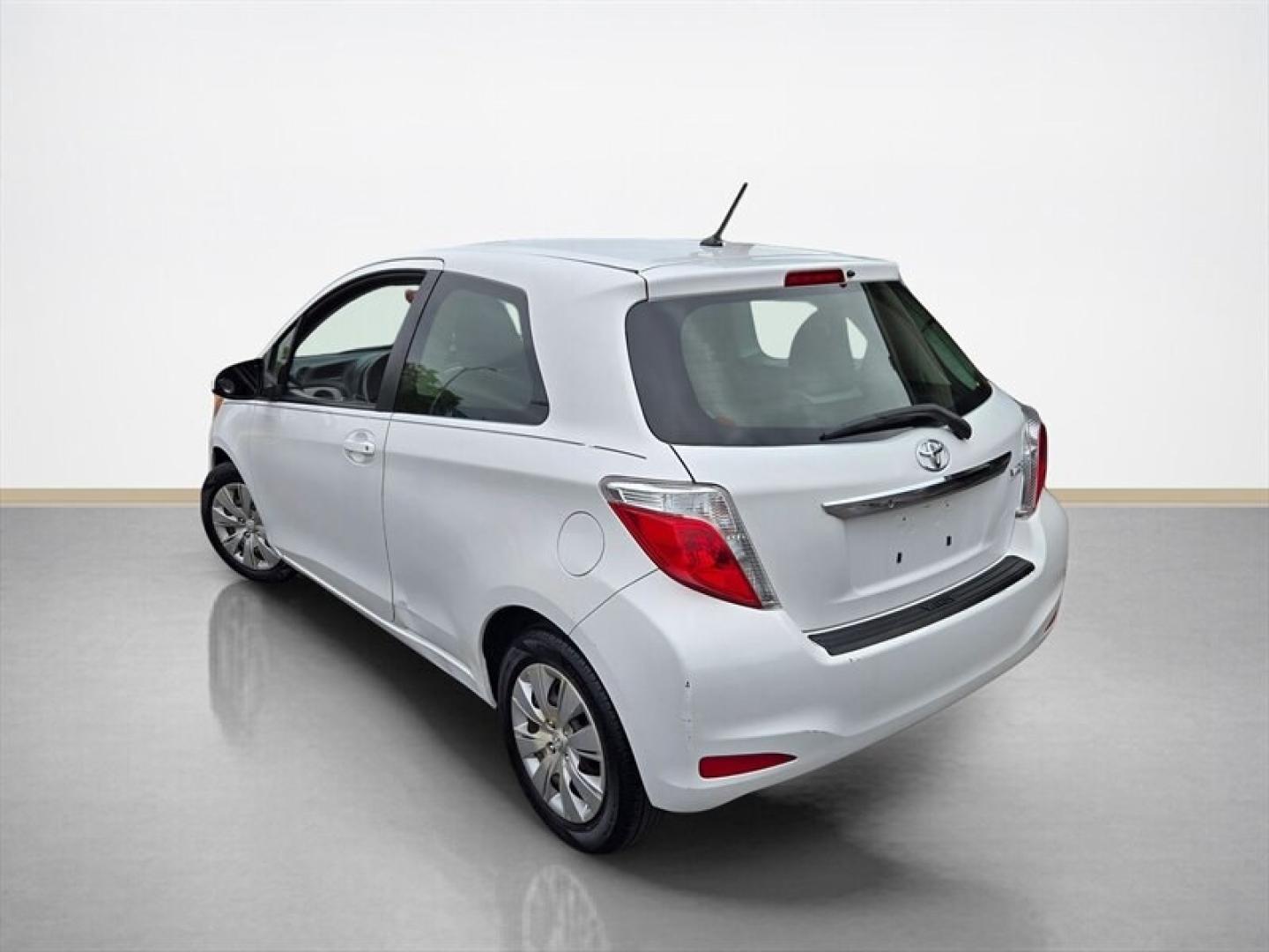 2013 Super White Toyota Yaris L (JTDJTUD36DD) with an 1.5L I4 106hp 103ft. lbs. engine, Automatic transmission, located at 25355 Eames Street, Channahon, IL, 60410, (815) 467-1807, 41.429108, -88.228432 - This 2013 Toyota Yaris 3-Door L offers a reliable and efficient driving experience with its 1.5L I4 engine delivering 106 horsepower and 103 ft-lbs of torque. The exterior is finished in White, complemented by a Gray interior, providing a clean and classic appearance. Equipped with factory standard- Photo#5