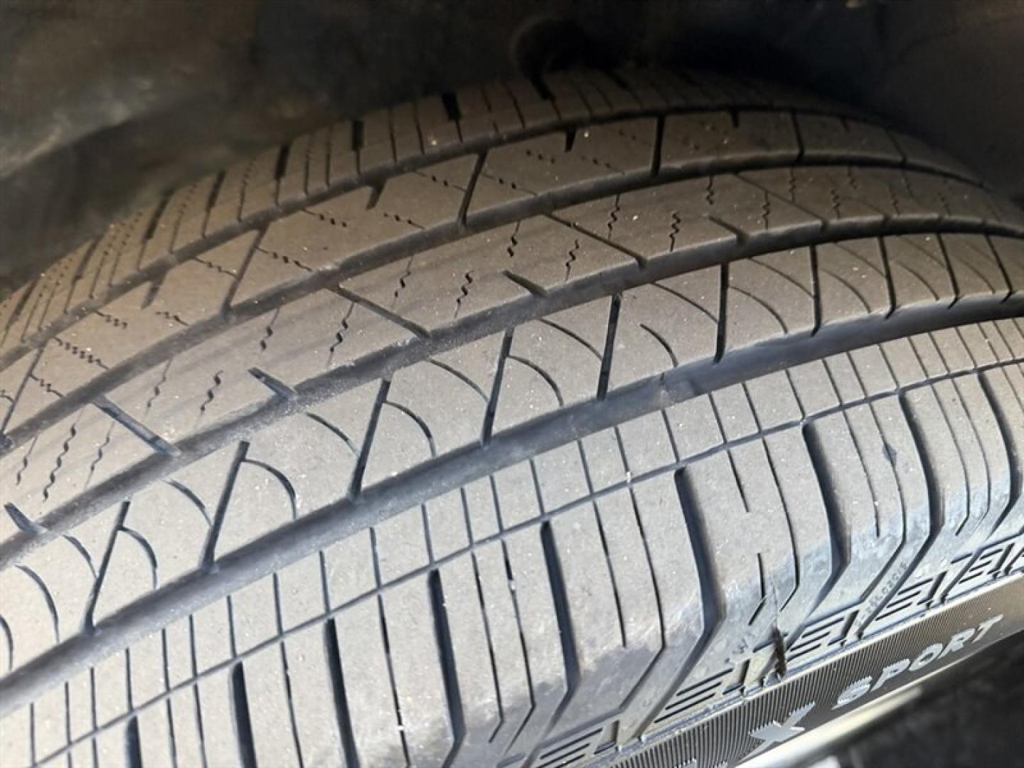 2021 Platinum White Pearl Honda CR-V Touring (7FARW2H9XME) with an 1.5L Turbo I4 190hp 179ft. lbs. engine, Automatic transmission, located at 25355 Eames Street, Channahon, IL, 60410, (815) 467-1807, 41.429108, -88.228432 - The 2021 Honda CR-V Touring is a well-equipped compact SUV that combines performance, comfort, and advanced technology. Powered by a 1.5L Turbocharged Inline-4 engine, it delivers 190 horsepower and 179 lb-ft of torque, providing a balanced blend of power and efficiency. This model achieves an estim- Photo#10