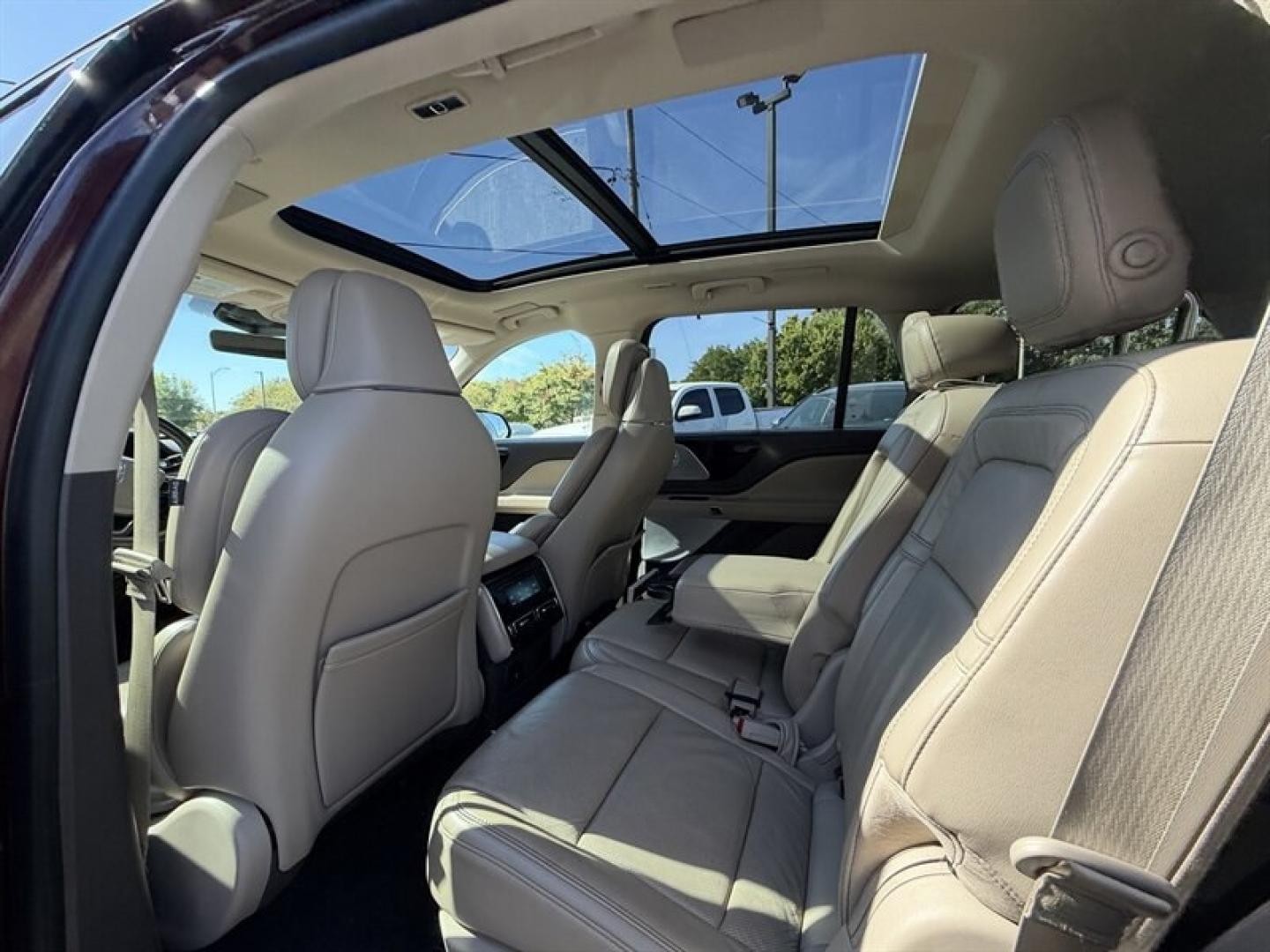2020 Red Carpet Tinted Clearcoat Lincoln Aviator Reserve Premium (5LM5J7XC8LG) with an 3.0L Twin Turbo V6 400hp 415ft. lbs. engine, Automatic transmission, located at 25355 Eames Street, Channahon, IL, 60410, (815) 467-1807, 41.429108, -88.228432 - 2020 Lincoln Aviator Reserve AWD Because having standards should come with heated leather. Finished in Burgundy Velvet with Sandstone leather, this Aviator brings a little first-class treatment to your everyday drive. Twin-turbocharged 3.0L V6 10-speed automatic transmission All-wheel drive Pa- Photo#14