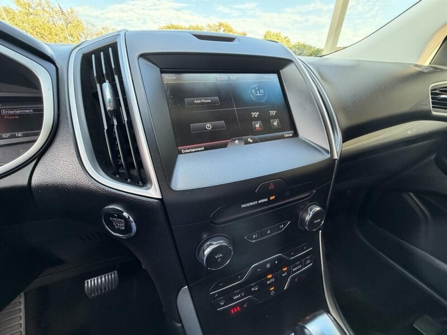 2015 Magnetic Metallic Ford Edge SEL (2FMTK4J8XFB) with an 3.5L V6 280hp 250ft. lbs. engine, Automatic transmission, located at 25355 Eames Street, Channahon, IL, 60410, (815) 467-1807, 41.429108, -88.228432 - 2015 Ford Edge SEL AWD because practical doesnt have to mean painfully boring. This ONE-OWNER, LOCAL TRADE brings the comforts you want with a little attitude to match. Heated leather seats? Obviously. Panoramic roof? Let the sunshine judge your playlist. 3.5L V6 engine All-wheel drive Heated- Photo#16