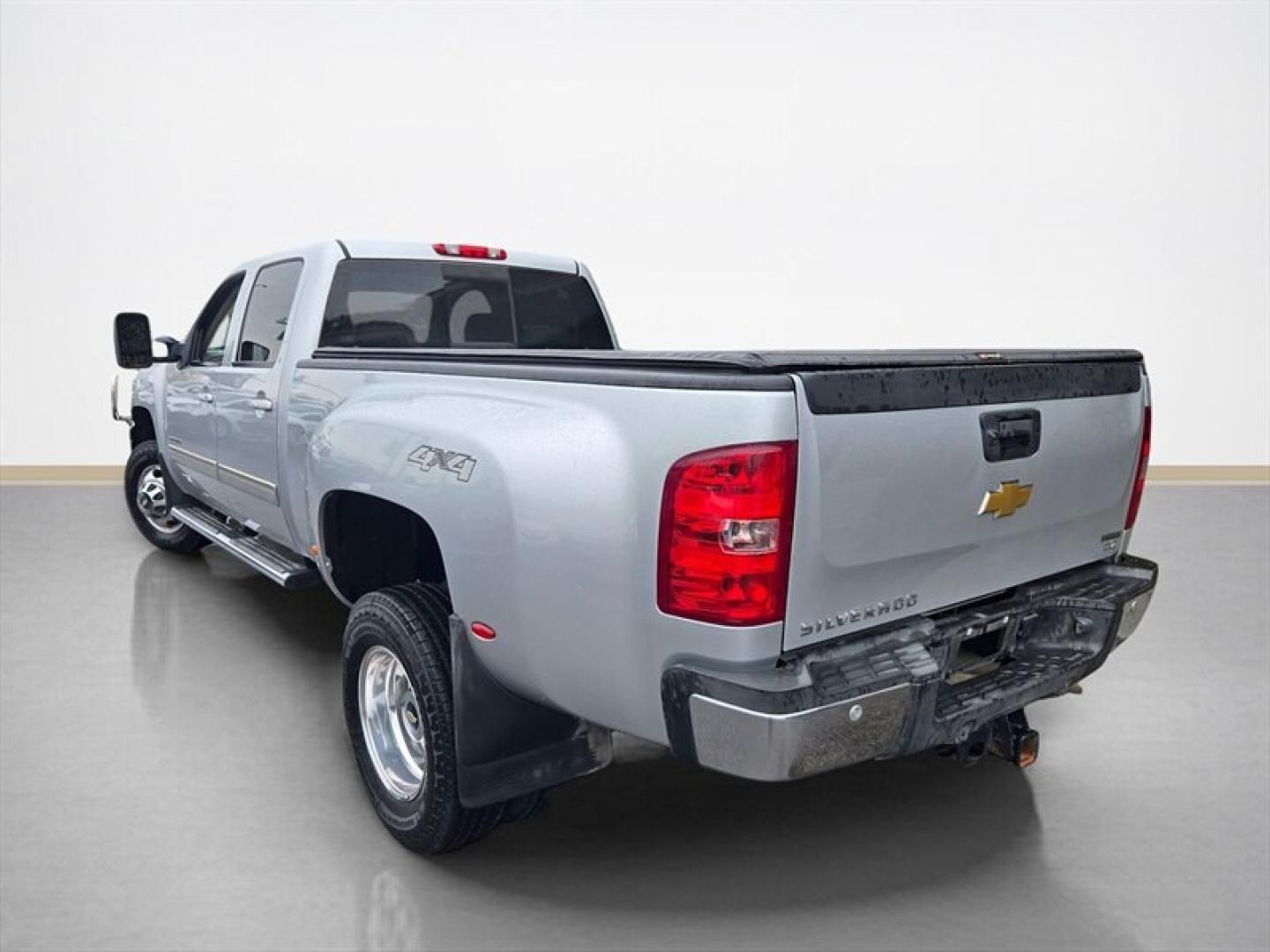 2013 Silver Ice Metallic Chevrolet Silverado 3500 LTZ (1GC4K1C84DF) with an Duramax 6.6L Diesel Turbo V8 397hp 765ft. lbs. engine, Automatic transmission, located at 25355 Eames Street, Channahon, IL, 60410, (815) 467-1807, 41.429108, -88.228432 - Unleash raw power and relentless performance with the 2013 Chevrolet Silverado 3500 LTZ, a true beast built to dominate any challenge. Under the hood roars the legendary Duramax 6.6L Diesel Turbo V8, delivering an unstoppable 397 horsepower and a massive 765 ft-lbs of torque. This isnt just a trucki- Photo#6