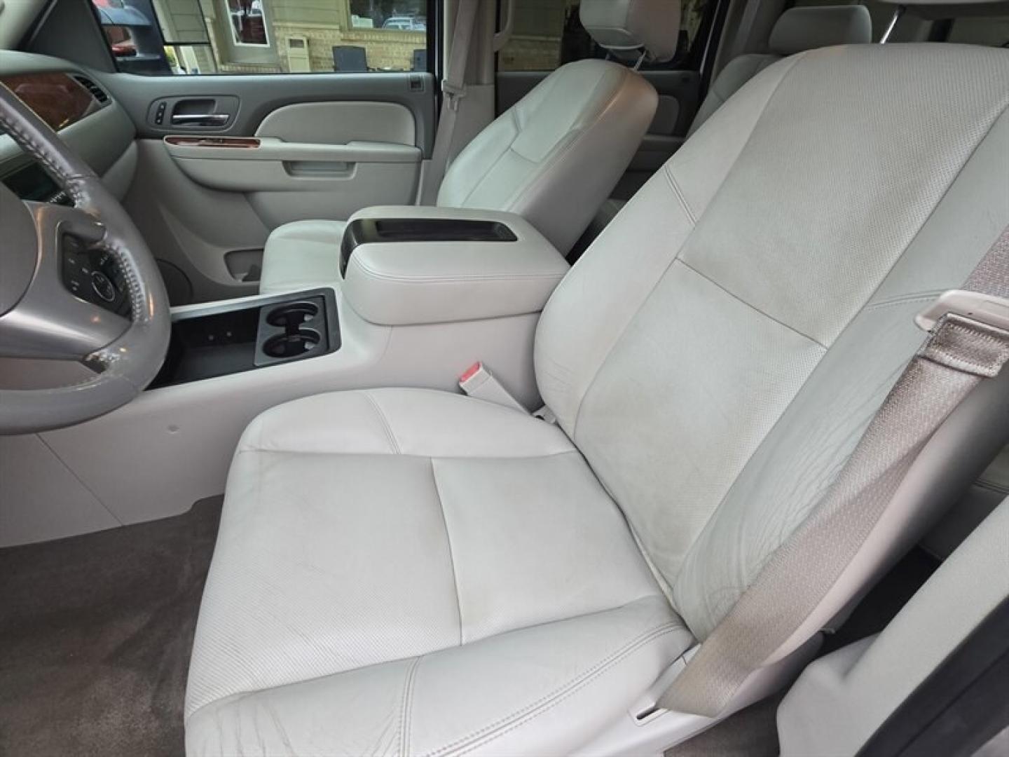 2013 Silver Ice Metallic Chevrolet Silverado 3500 LTZ (1GC4K1C84DF) with an Duramax 6.6L Diesel Turbo V8 397hp 765ft. lbs. engine, Automatic transmission, located at 25355 Eames Street, Channahon, IL, 60410, (815) 467-1807, 41.429108, -88.228432 - Unleash raw power and relentless performance with the 2013 Chevrolet Silverado 3500 LTZ, a true beast built to dominate any challenge. Under the hood roars the legendary Duramax 6.6L Diesel Turbo V8, delivering an unstoppable 397 horsepower and a massive 765 ft-lbs of torque. This isnt just a trucki- Photo#12
