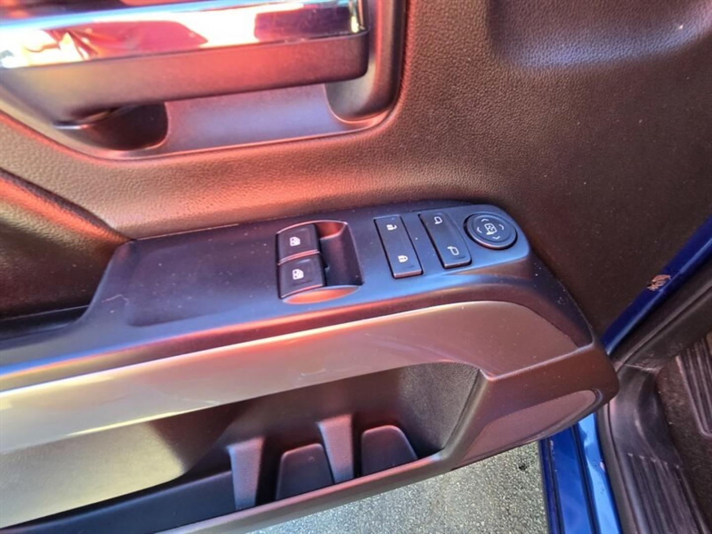 2015 Blue Chevrolet Silverado 1500 LT LT1 (1GCNKREC6FZ) with an EcoTec3 5.3L V8 355hp 383ft. lbs. engine, Automatic transmission, located at 25355 Eames Street, Channahon, IL, 60410, (815) 467-1807, 41.429108, -88.228432 - Unleash the power of the 2015 Chevrolet Silverado 1500 LT, a beast built to dominate every road and job site. Under the hood roars a robust EcoTec3 5.3L V8 engine pumping out a fierce 355 horsepower and 383 lb-ft of torquethis truck doesnt just move, it conquers. Dressed in a striking Deep Ocean Bl- Photo#12