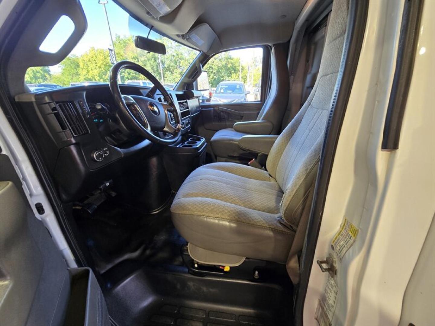 2019 White Chevrolet Express Work Van Cutaway (1GB0GRFG3K1) with an Vortec 6.0L Flex Fuel V8 341hp 373ft. lbs. engine, Automatic transmission, located at 25355 Eames Street, Channahon, IL, 60410, (815) 467-1807, 41.429108, -88.228432 - ** 12 FOOT KNAPHEIDE KUV PLUMBERS BODY. **The 2019 Chevrolet Express 3500 is equipped with a robust Vortec 6.0L Flex Fuel V8 engine, delivering 341 horsepower and 373 lb-ft of torque, providing reliable performance for a variety of driving needs. The exterior features a clean White finish, complemen- Photo#9