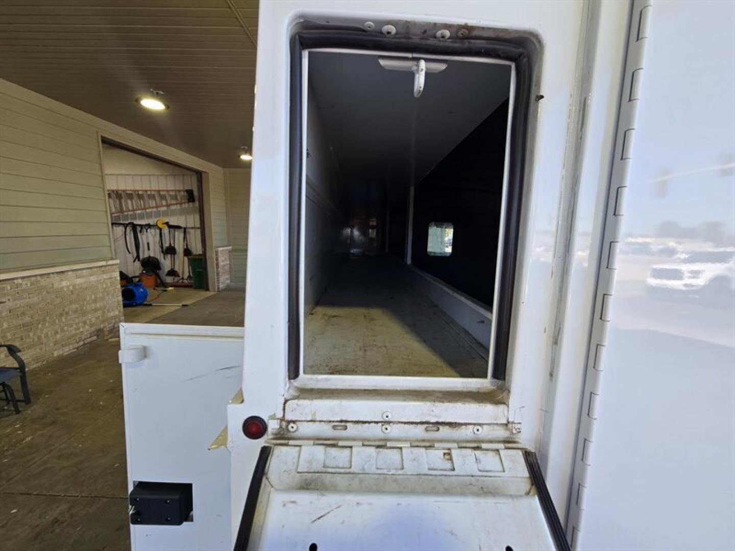 2019 White Chevrolet Express Work Van Cutaway (1GB0GRFG3K1) with an Vortec 6.0L Flex Fuel V8 341hp 373ft. lbs. engine, Automatic transmission, located at 25355 Eames Street, Channahon, IL, 60410, (815) 467-1807, 41.429108, -88.228432 - ** 12 FOOT KNAPHEIDE KUV PLUMBERS BODY. **The 2019 Chevrolet Express 3500 is equipped with a robust Vortec 6.0L Flex Fuel V8 engine, delivering 341 horsepower and 373 lb-ft of torque, providing reliable performance for a variety of driving needs. The exterior features a clean White finish, complemen- Photo#40